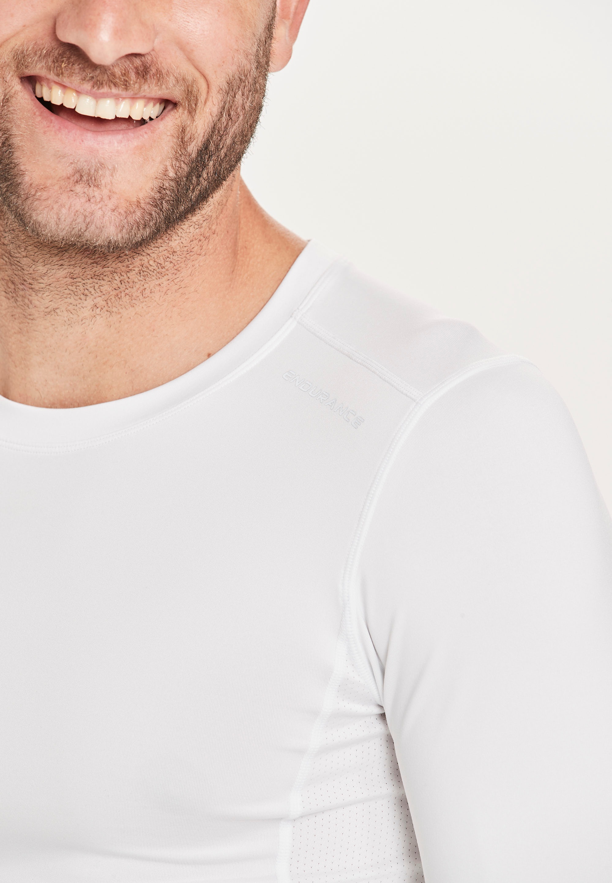 ENDURANCE Funktionsshirt »Power«, (1 tlg.), mit luftigen Mesh-Einsätzen