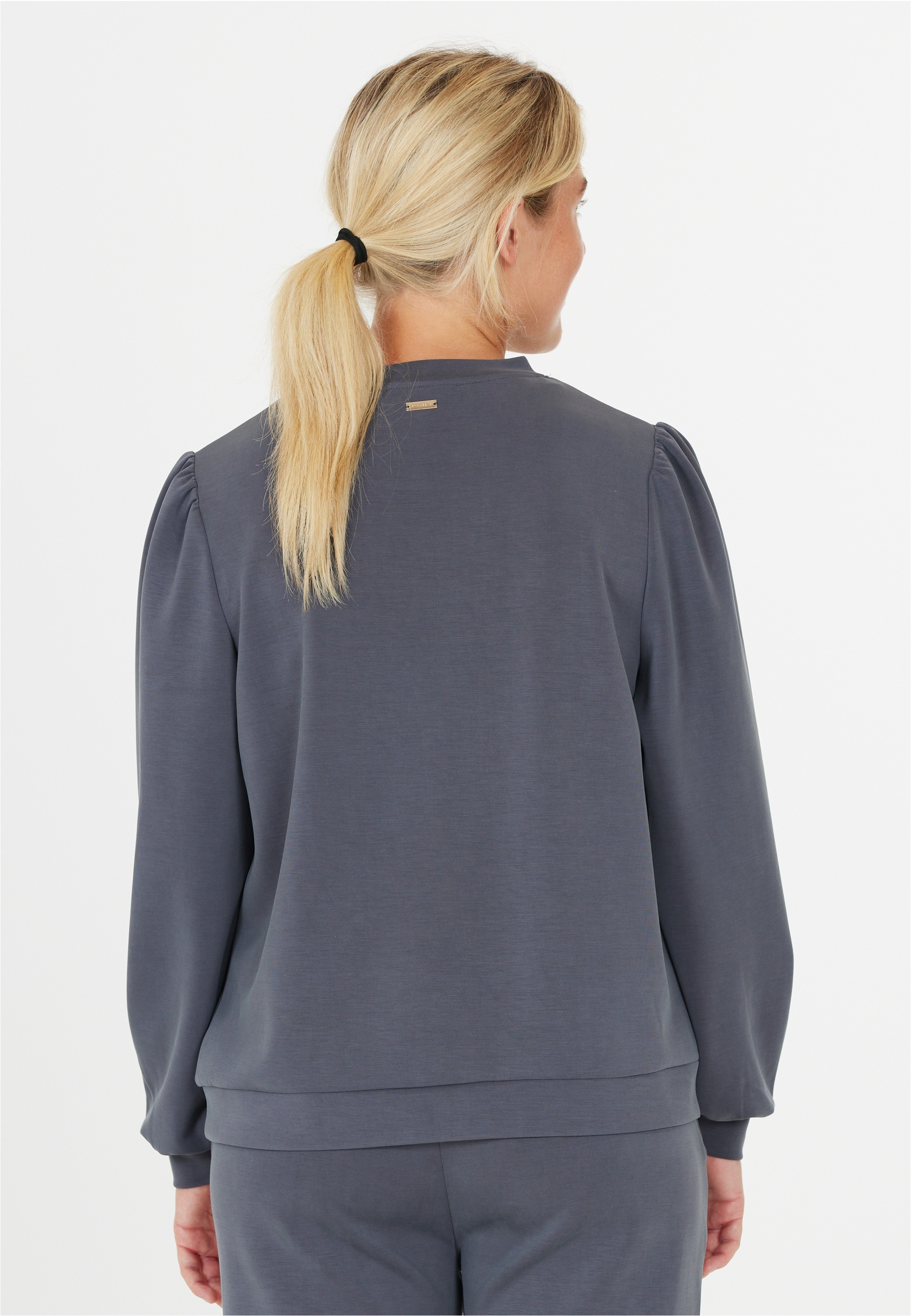 ATHLECIA Sweatshirt »Jillnana«, aus weichem Stoff mit entspannter Passform