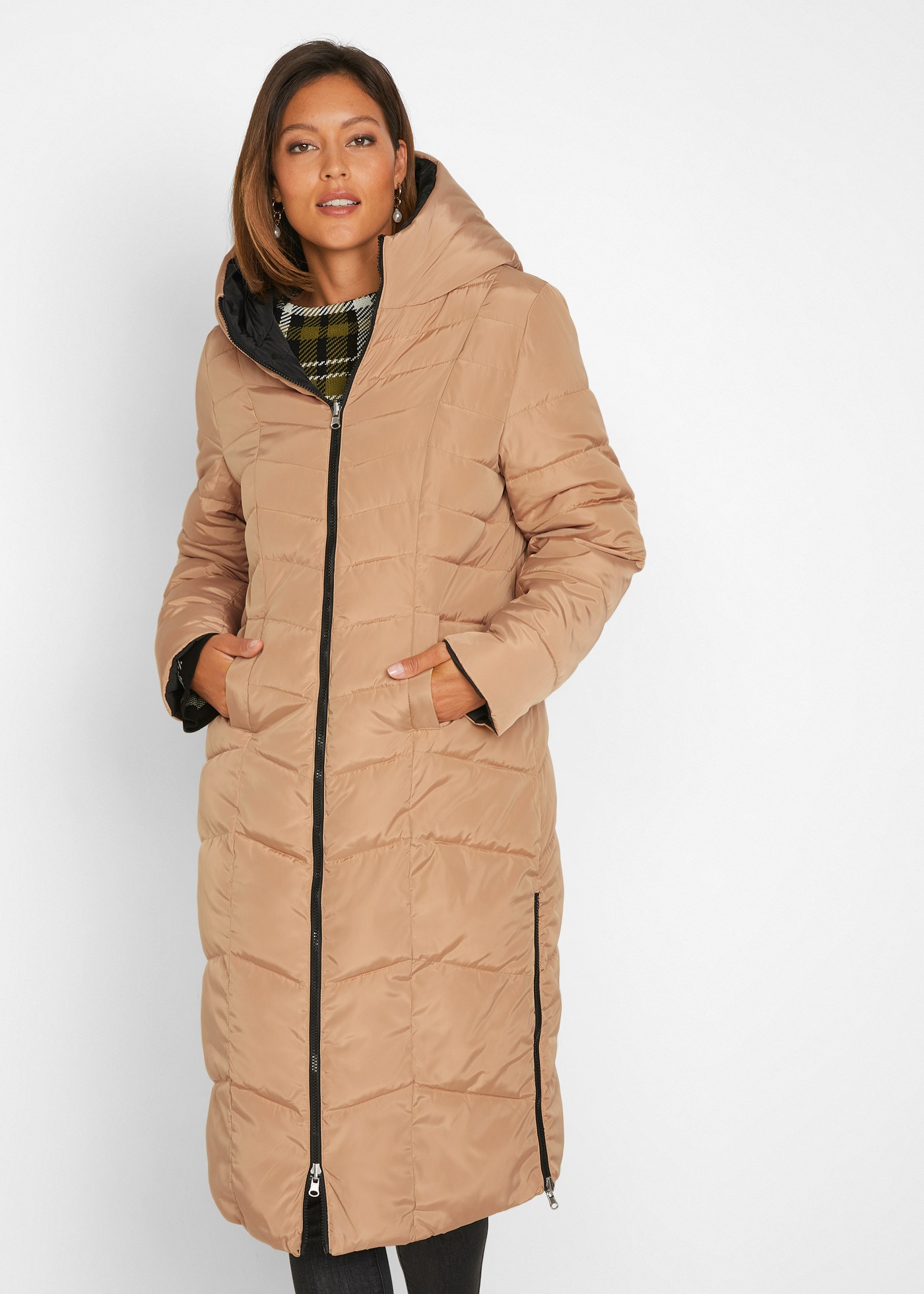 bonprix Steppmantel zum Wenden, 2-Wege-Zipper, Seitenschlitze mit Reißverschluss