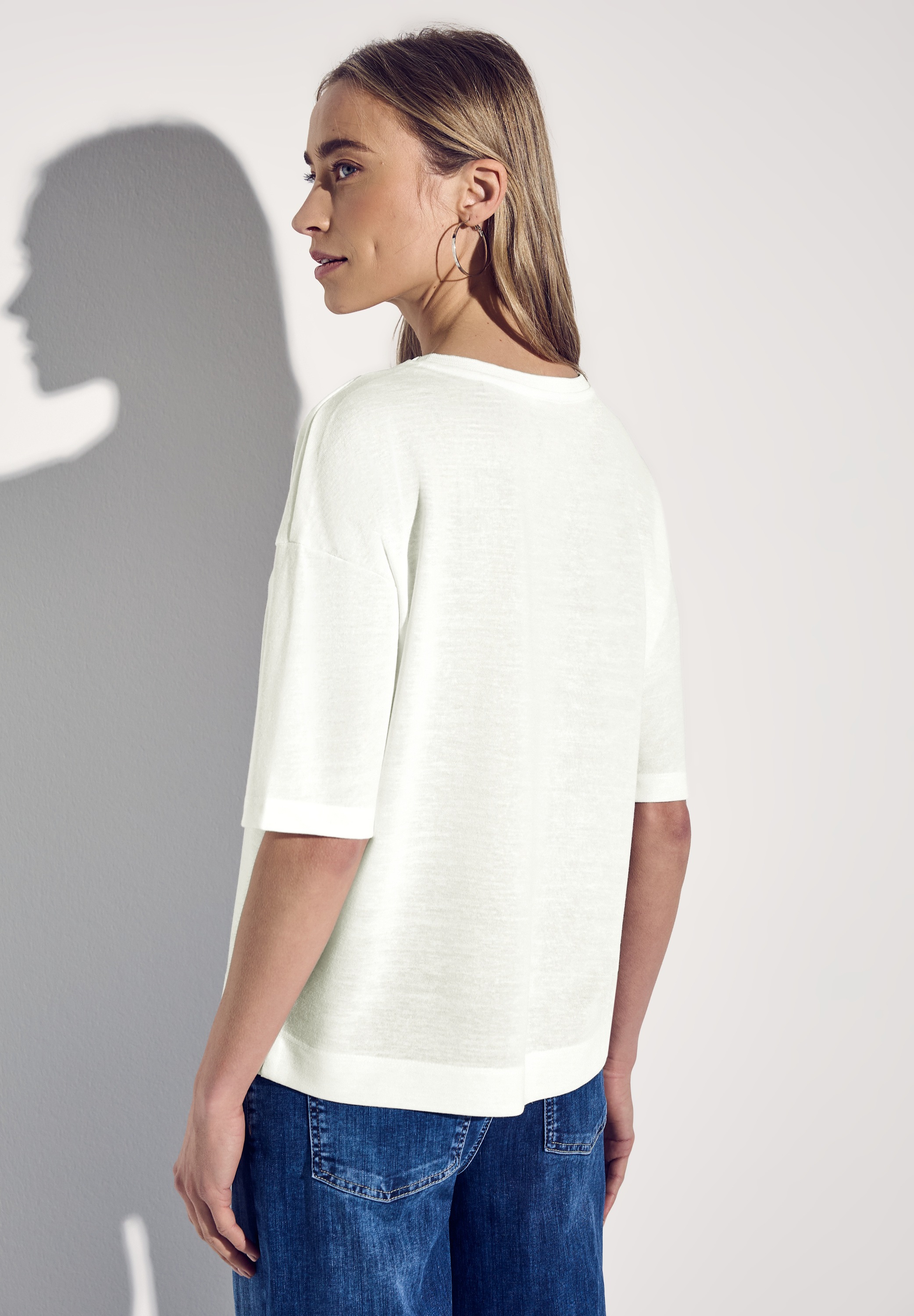 STREET ONE T-Shirt, mit Seitlichen Einschlitzen am Saum
