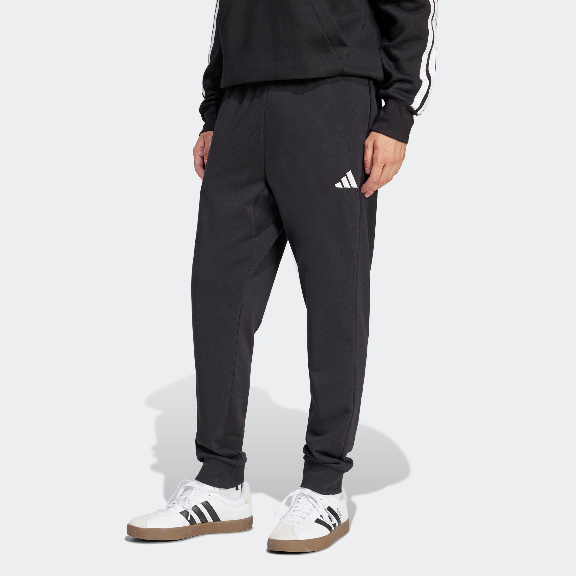 adidas Sportswear Sporthose "M FEELCOZY PANT" für Erwachsene, aus Baumwolle und Polyester