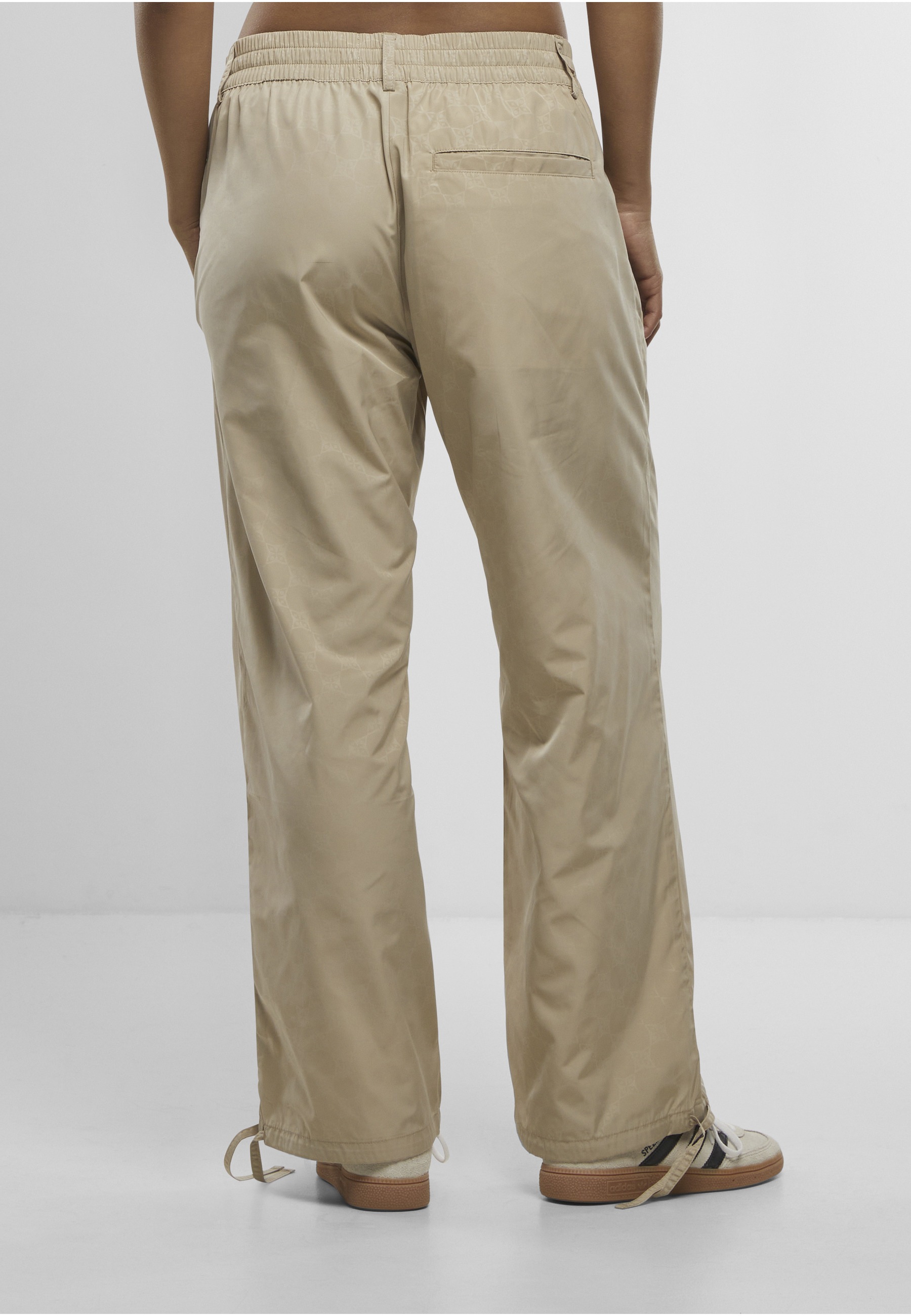 PEQUS Stoffhose »PEQUS PEQUS Aether Pin Parachute Pants«