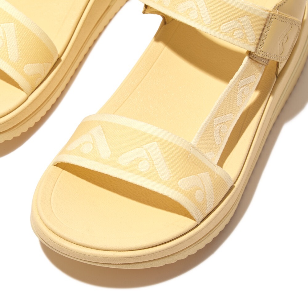 Fitflop Sandale »SURFF WEBBING BACK«, Sommerschuh, Sandalette, Keilabsatz, mit Microwobbleboard - Fußbett