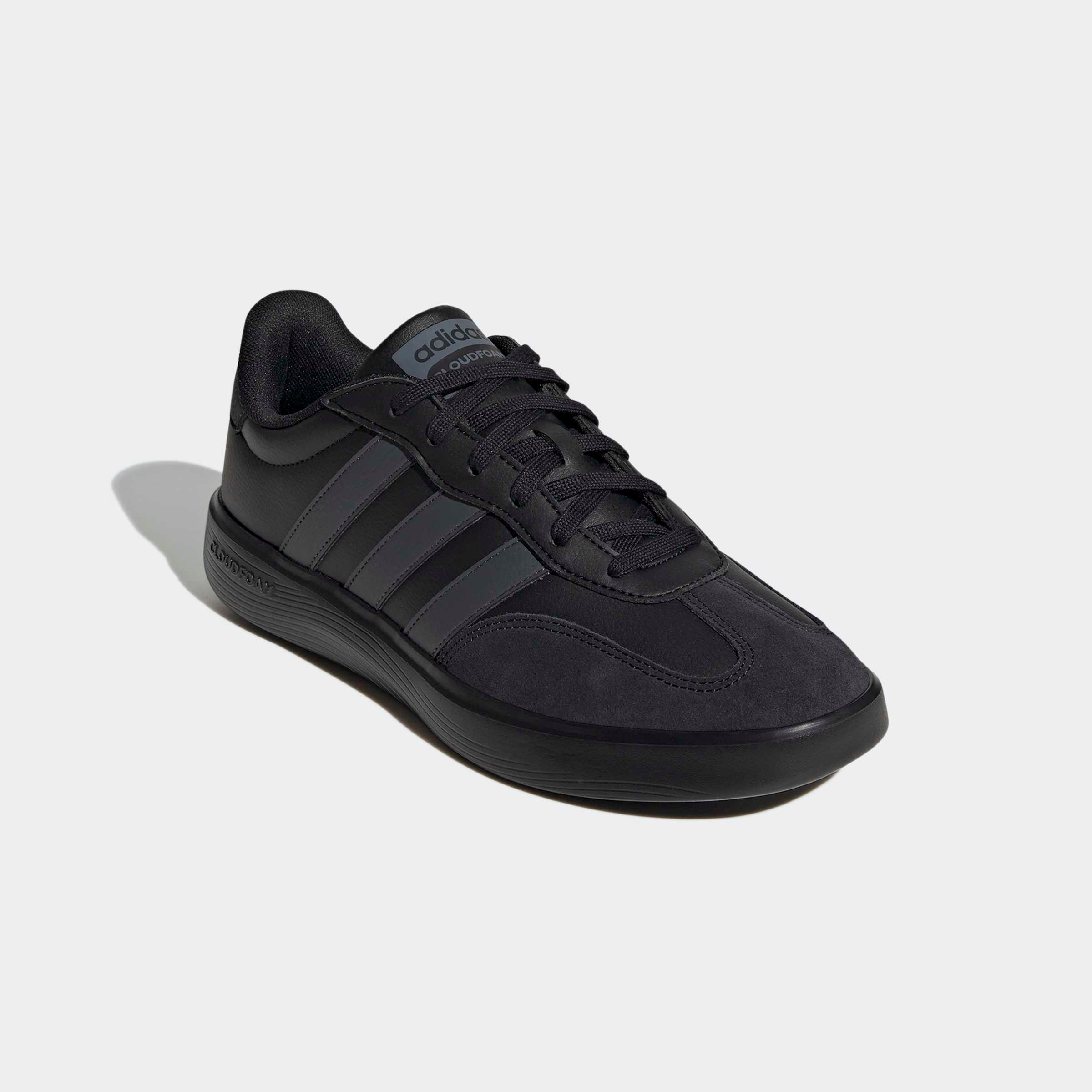 adidas Sportswear Sneaker "BARREDA" sehr leichte und komfortable Sohle