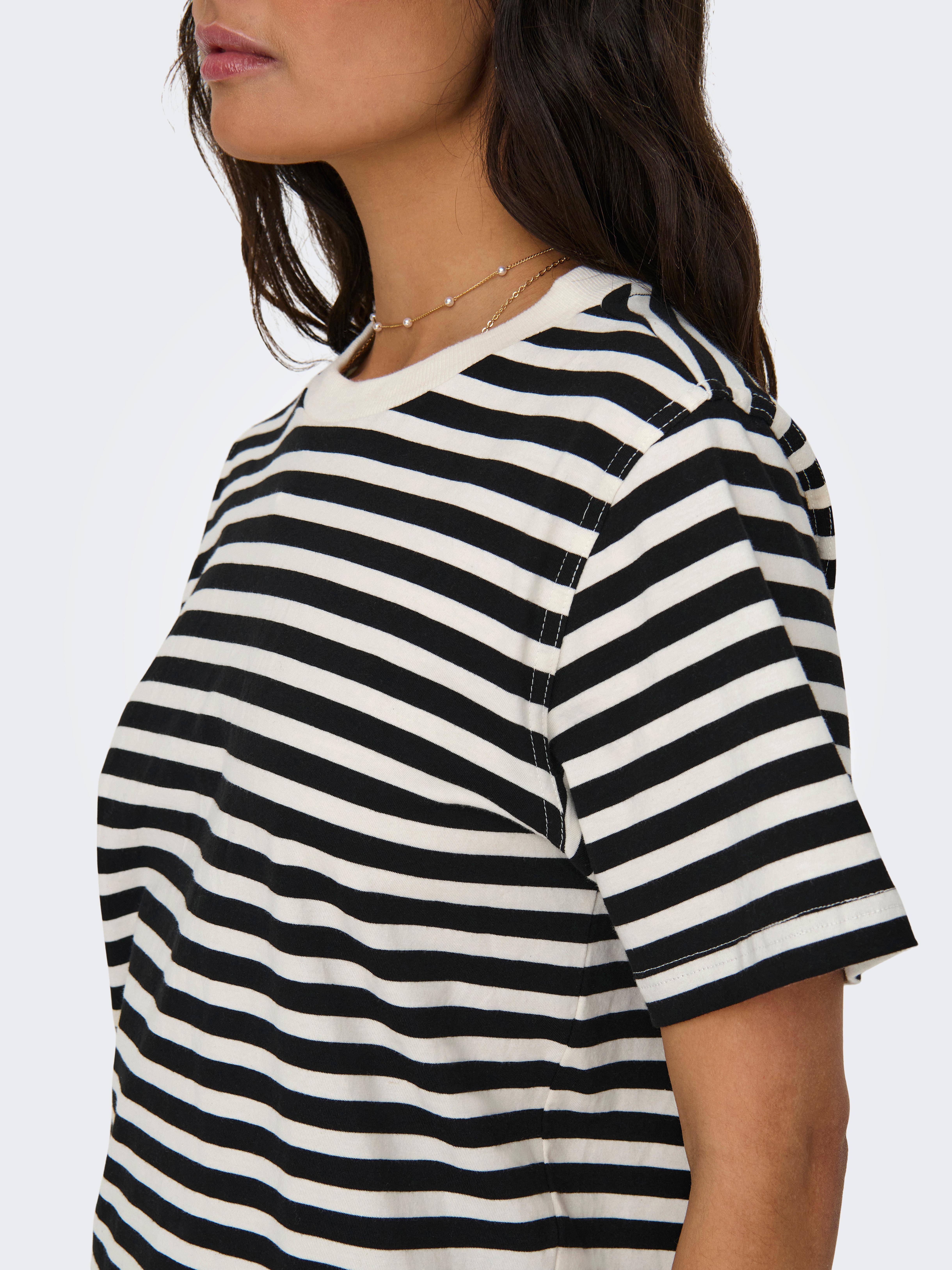 Thumbnail - ONLY Kurzarmshirt "ONLLIVINA S/S STRIPE TEE JRS NOOS"