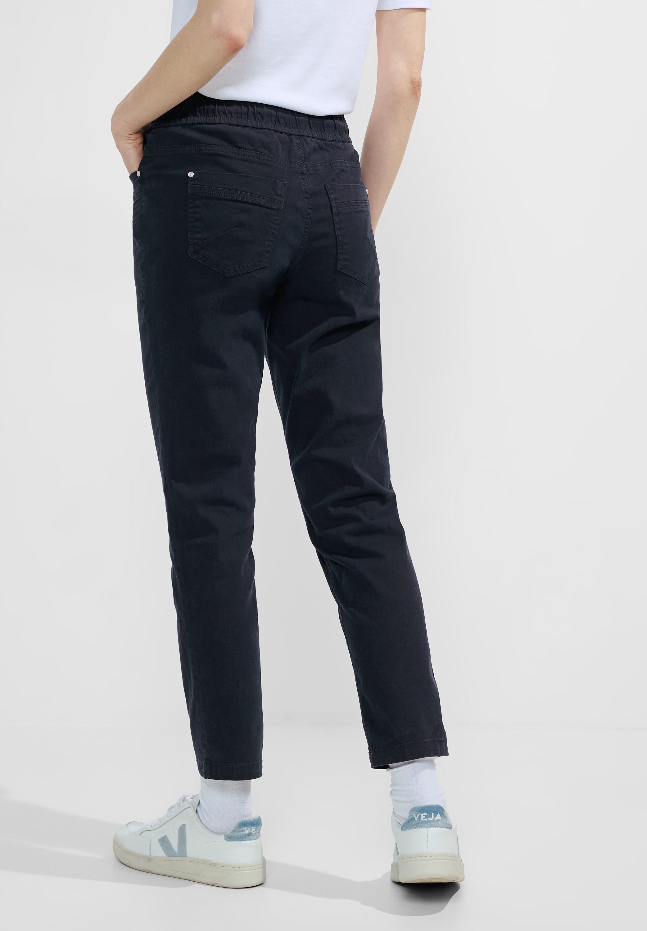 Cecil Jogger Pants, Middle Waist