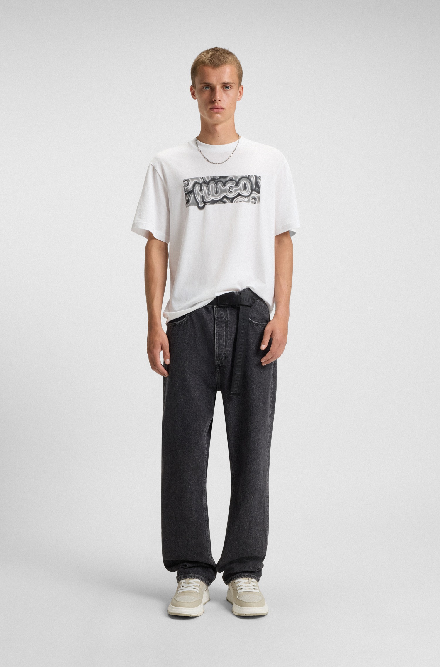 Thumbnail - HUGO Blue T-Shirt "Nedirix" Rundhalsausschnitt, regular fit, Logoprint