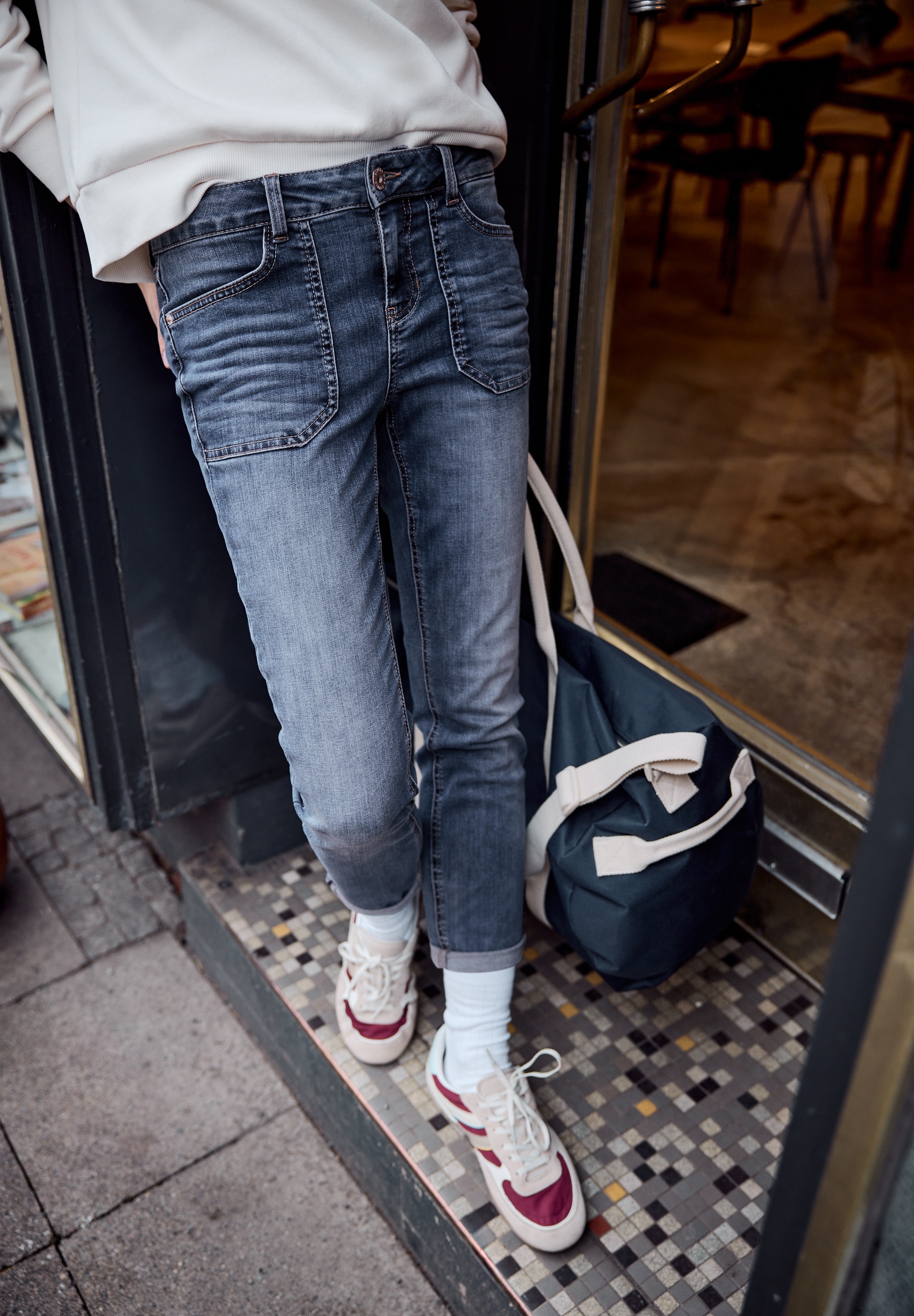 STREET ONE STUDIO Comfort-fit-Jeans Middle Waist