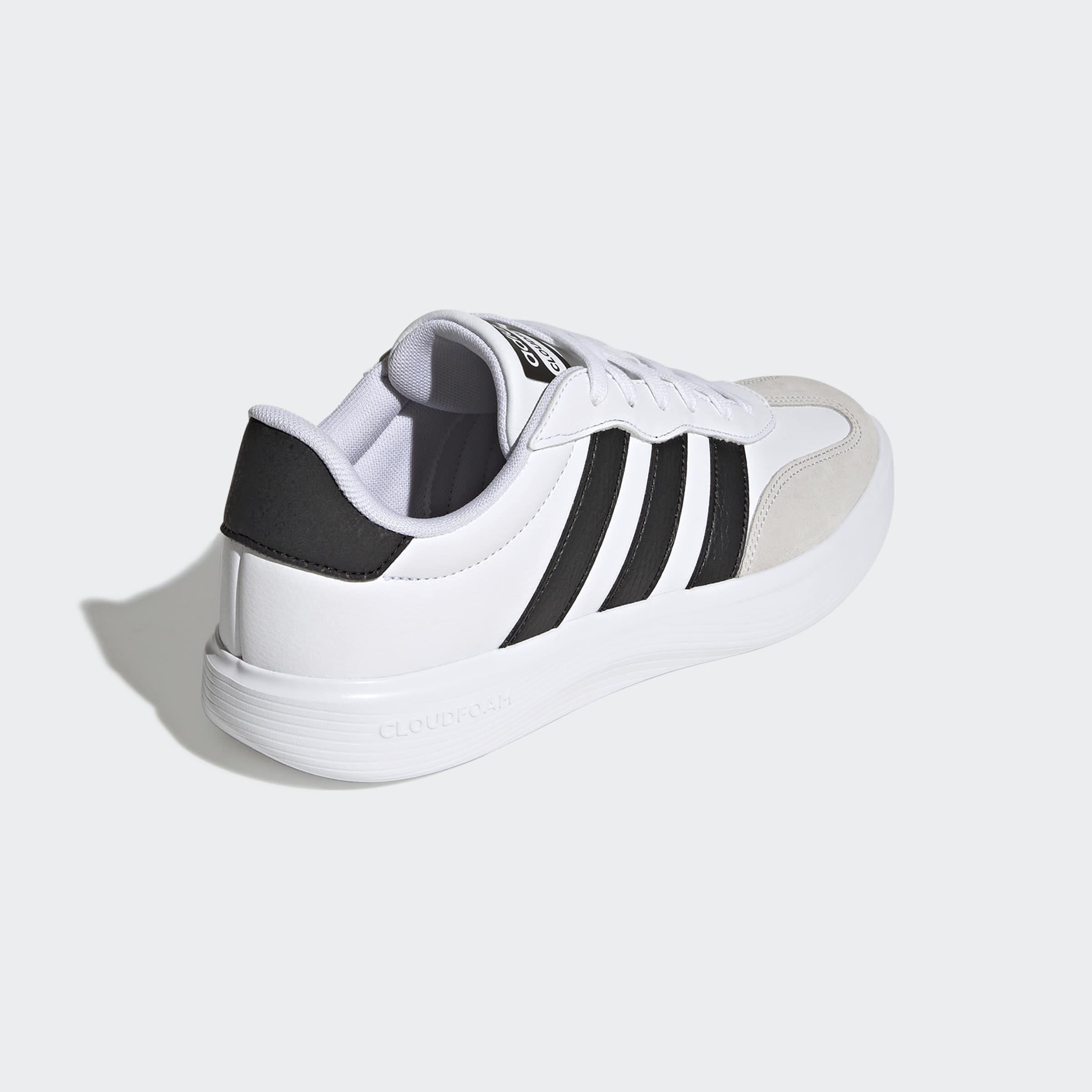 adidas Sportswear Sneaker »BARREDA«  sehr leichte und komfortable Sohle
