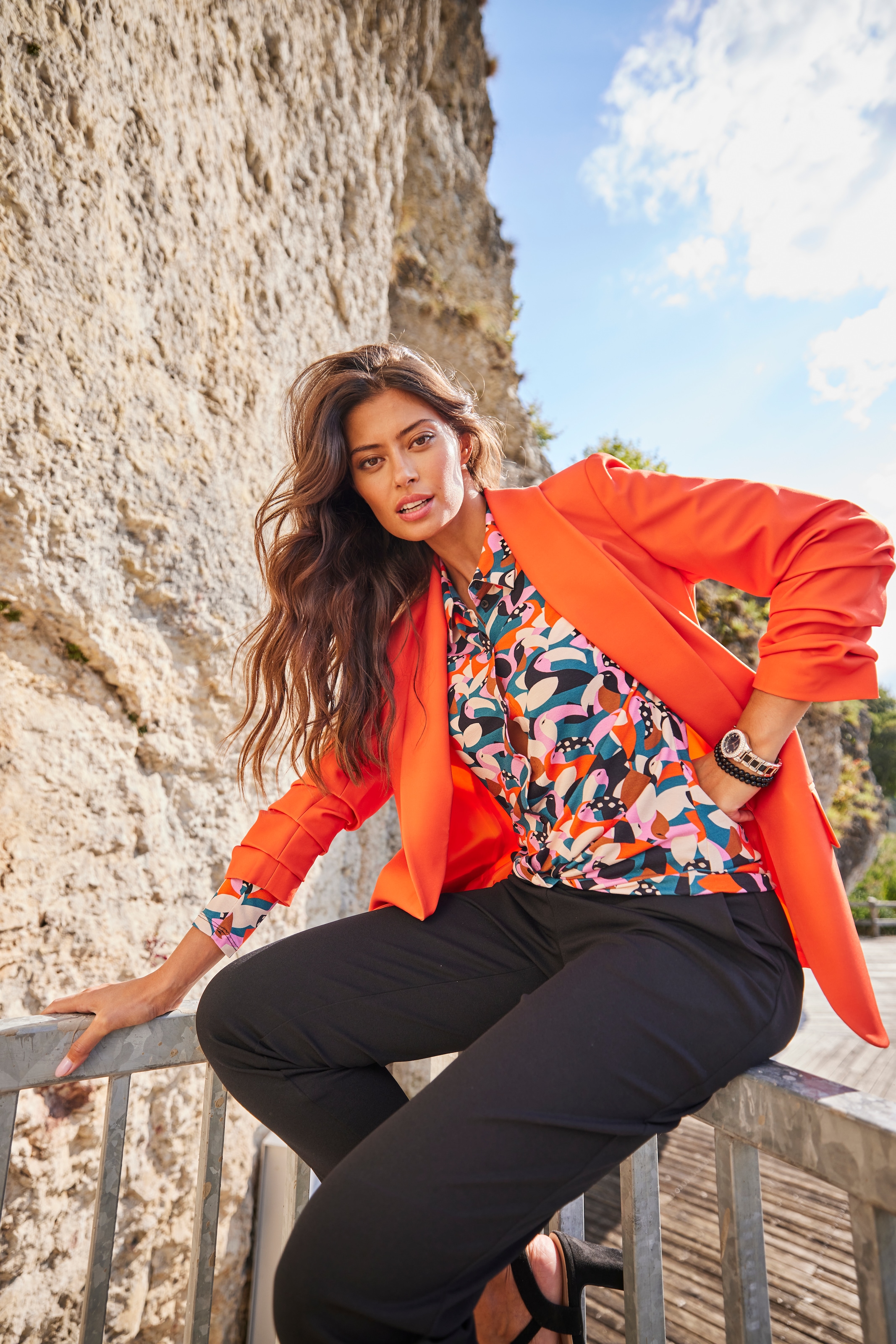 Aniston SELECTED Longblazer, mit modischem Reverskragen und gerafften Ärmeln - NEUE KOLLEKTION