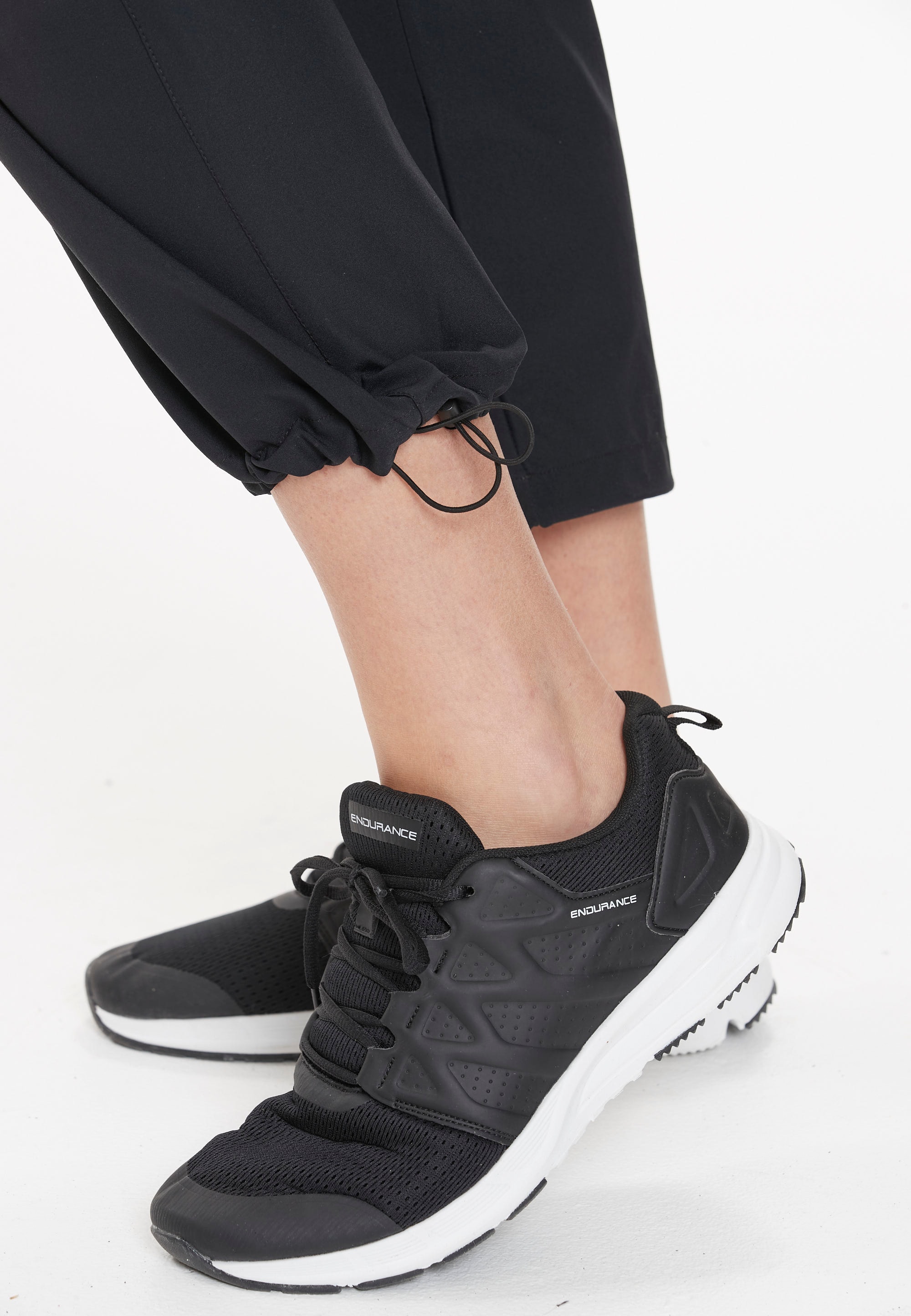 ENDURANCE Sweathose »TENGAH XQL«, Design BAUR | kaufen für minimalistischen im