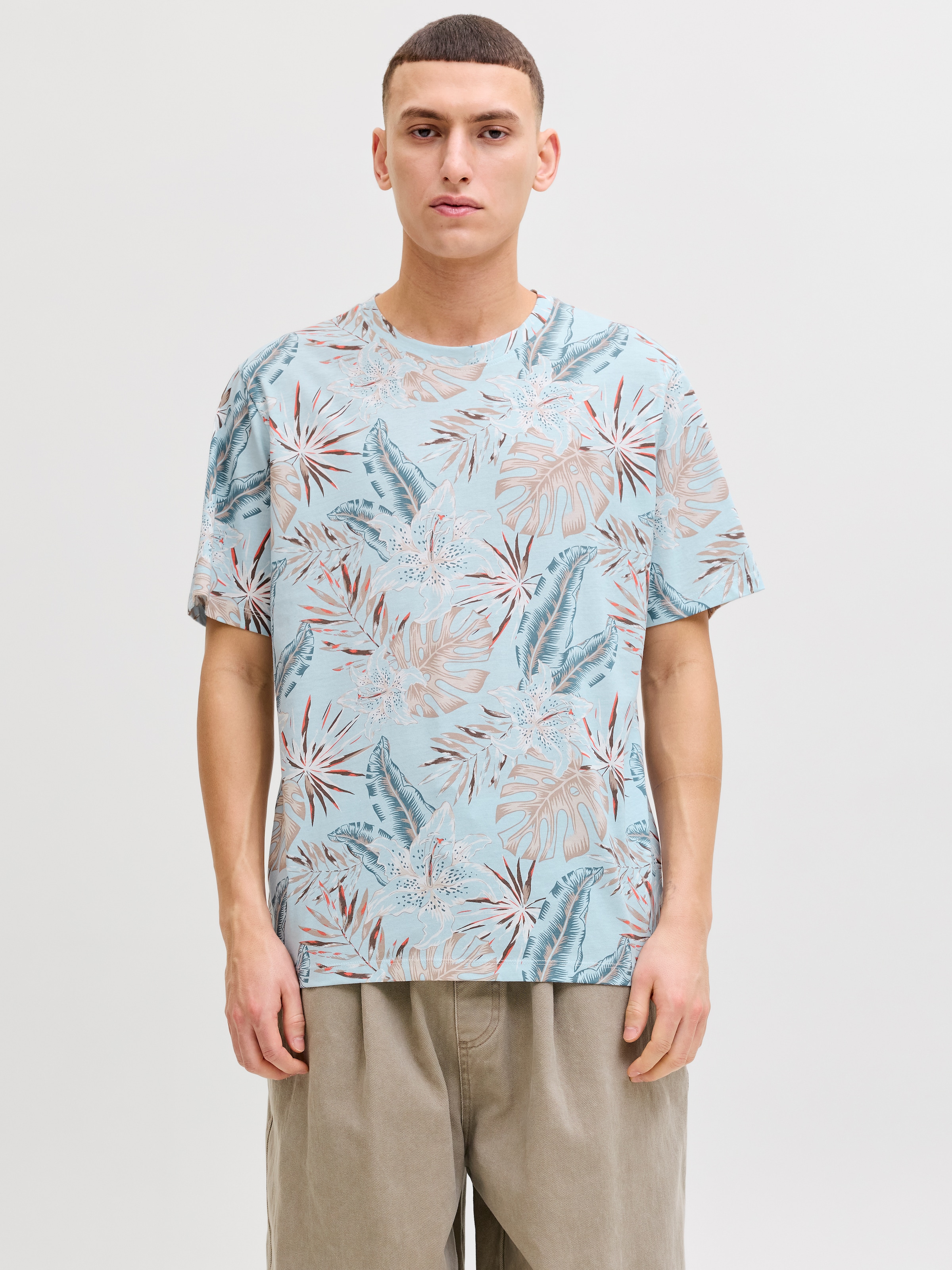 Jack & Jones Rundhalsshirt "JJHONOLULU AOP TEE SS CREW NECK" Baumwolle, reg günstig online kaufen