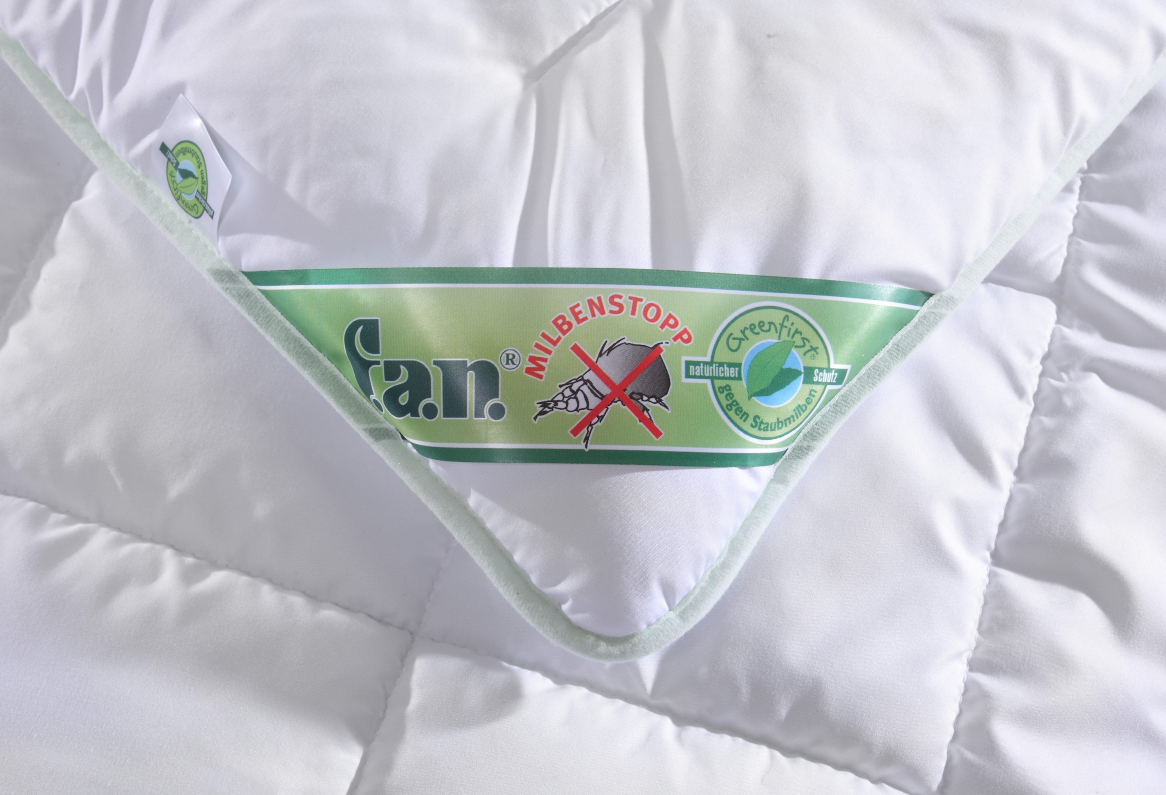 Top-Verkaufsleistung f.a.n. Schlafkomfort Baumwolle, (1 St.) kaufen | »Greenfirst«, Bezug 100% Microfaserbettdecke warm, BAUR
