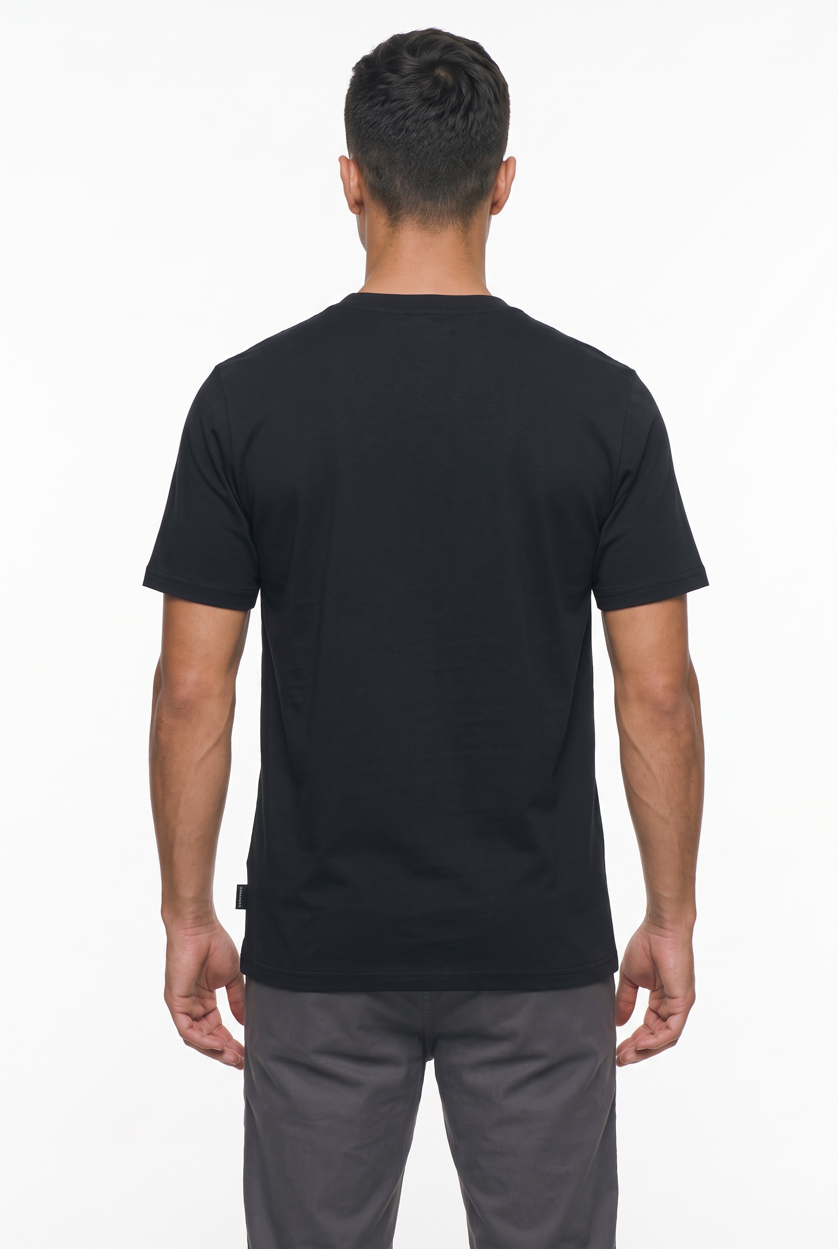 Converse T-Shirt »CHUCK PATCH TEE« mit Rundhalsausschnitt, normale Länge, aus Baumwolle