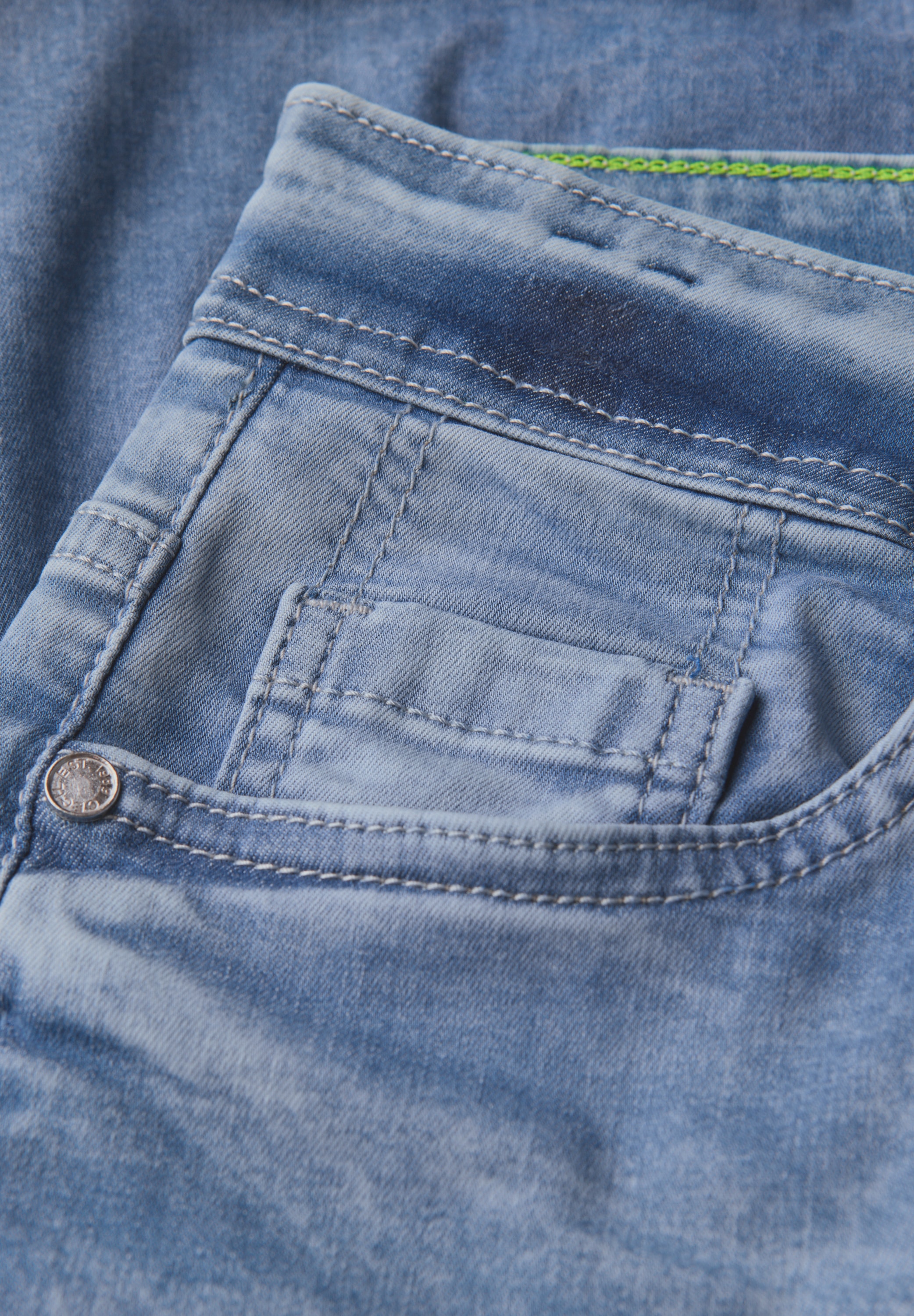 Cecil Comfort-fit-Jeans, Middle Waist