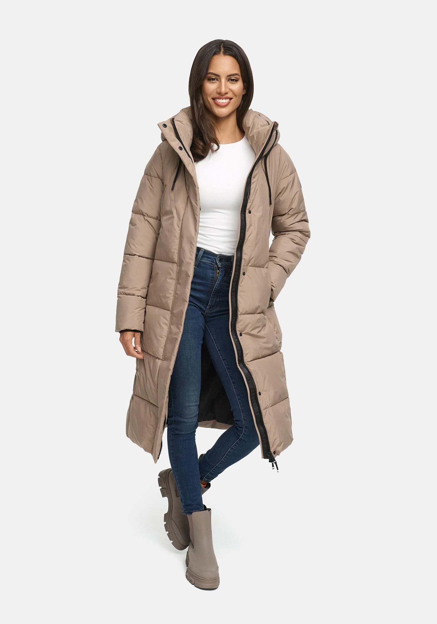 Marikoo "Chumanii" Warmer Wintermantel mit langem Schnitt für kalte Tage.