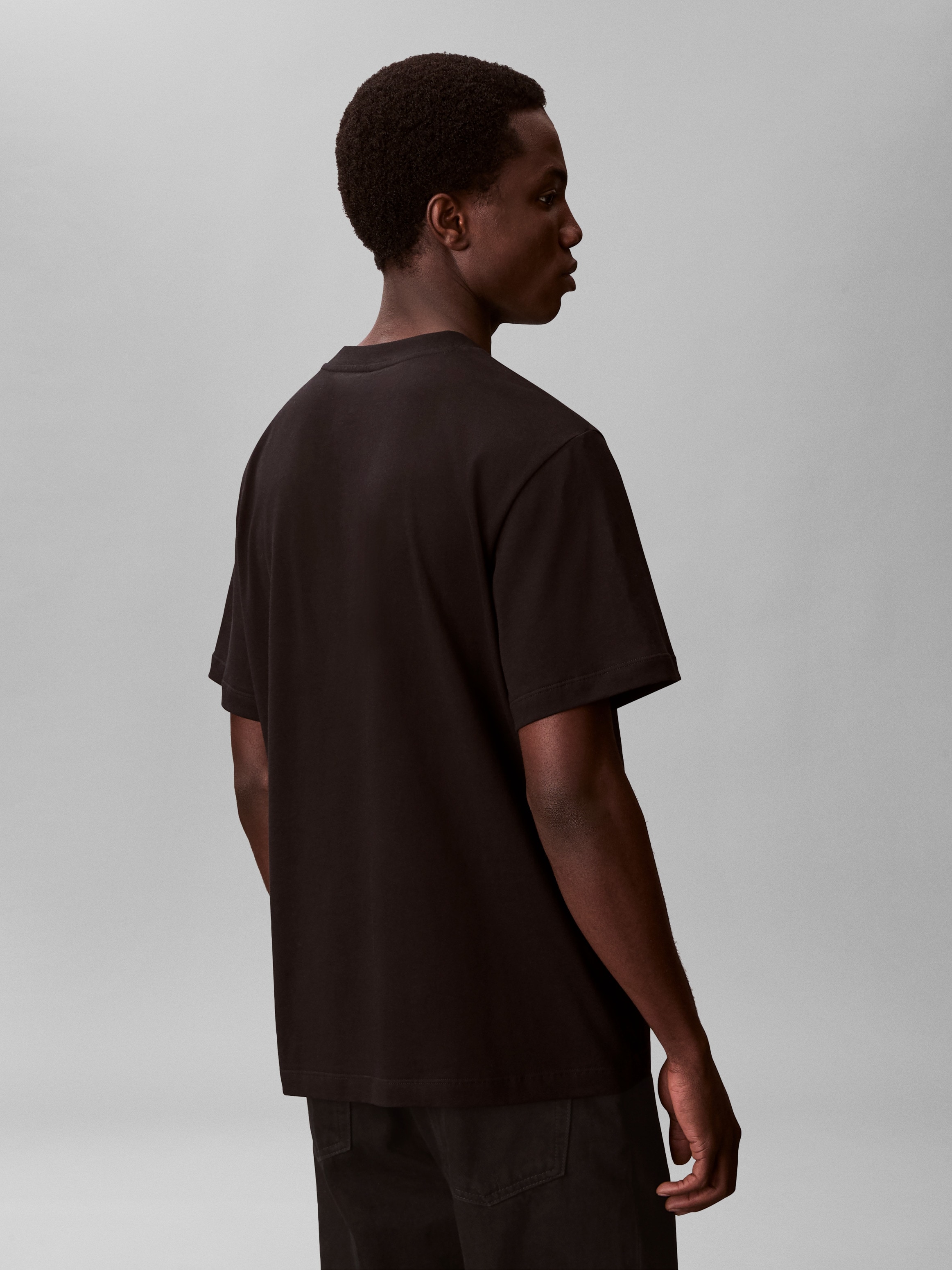 Calvin Klein T-Shirt »20S EU WHOLESALE SPORTSWEAR GRAP« Regular fit mit Rundhalsausschnitt