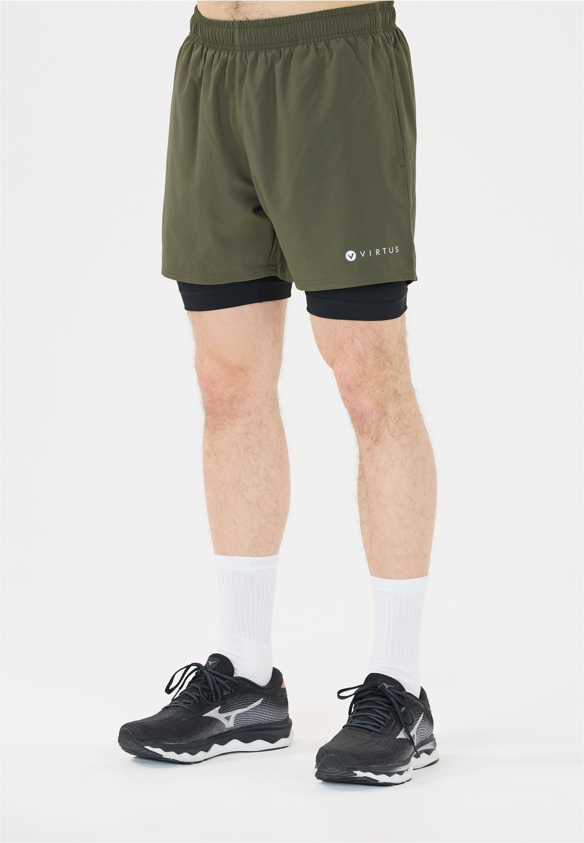 Virtus Shorts »Zayne«  mit 4-Wege-Stretch und Innenhose