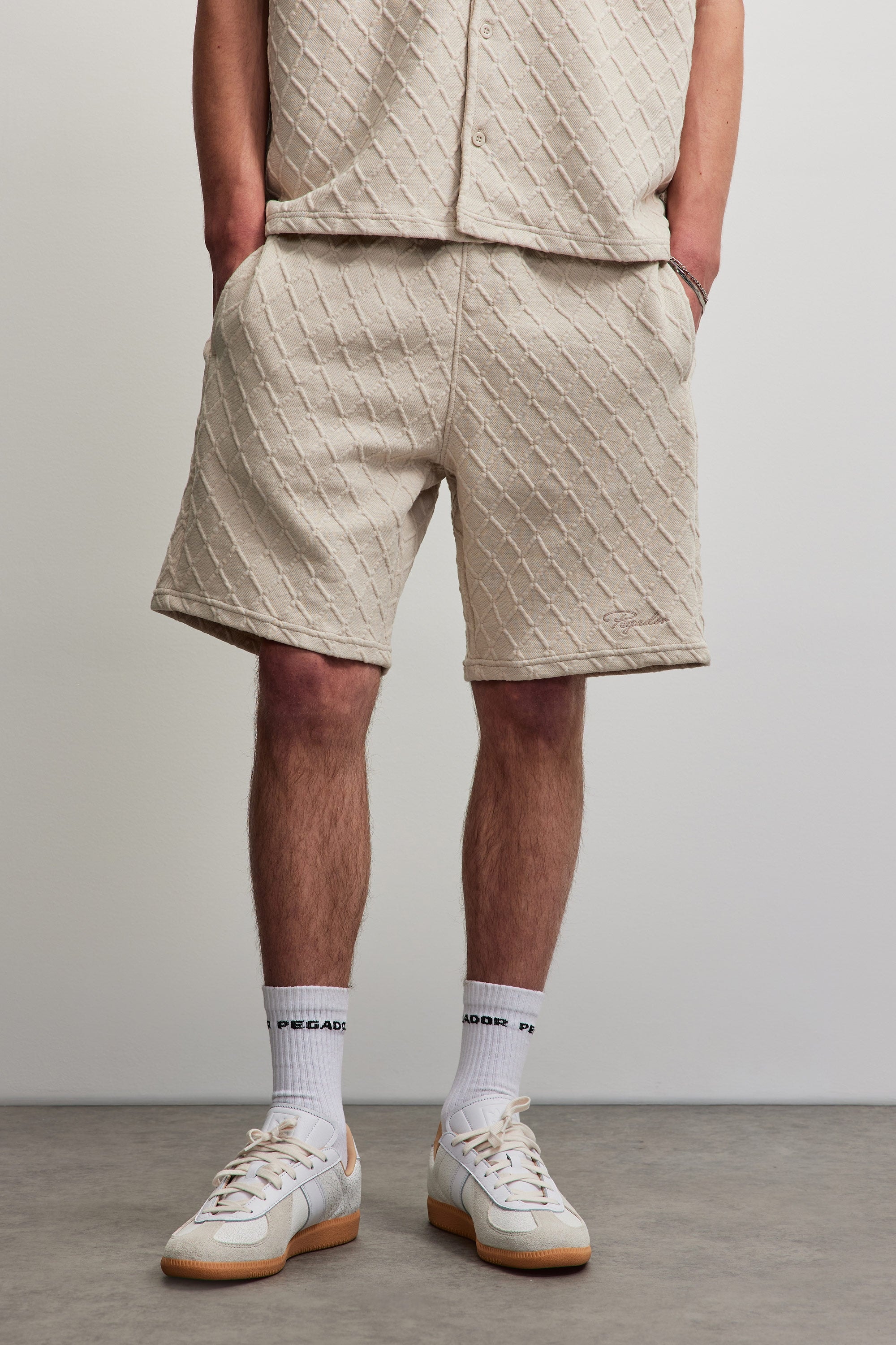 PEGADOR Shorts "JOVREN STRUCTURED SHORTS"