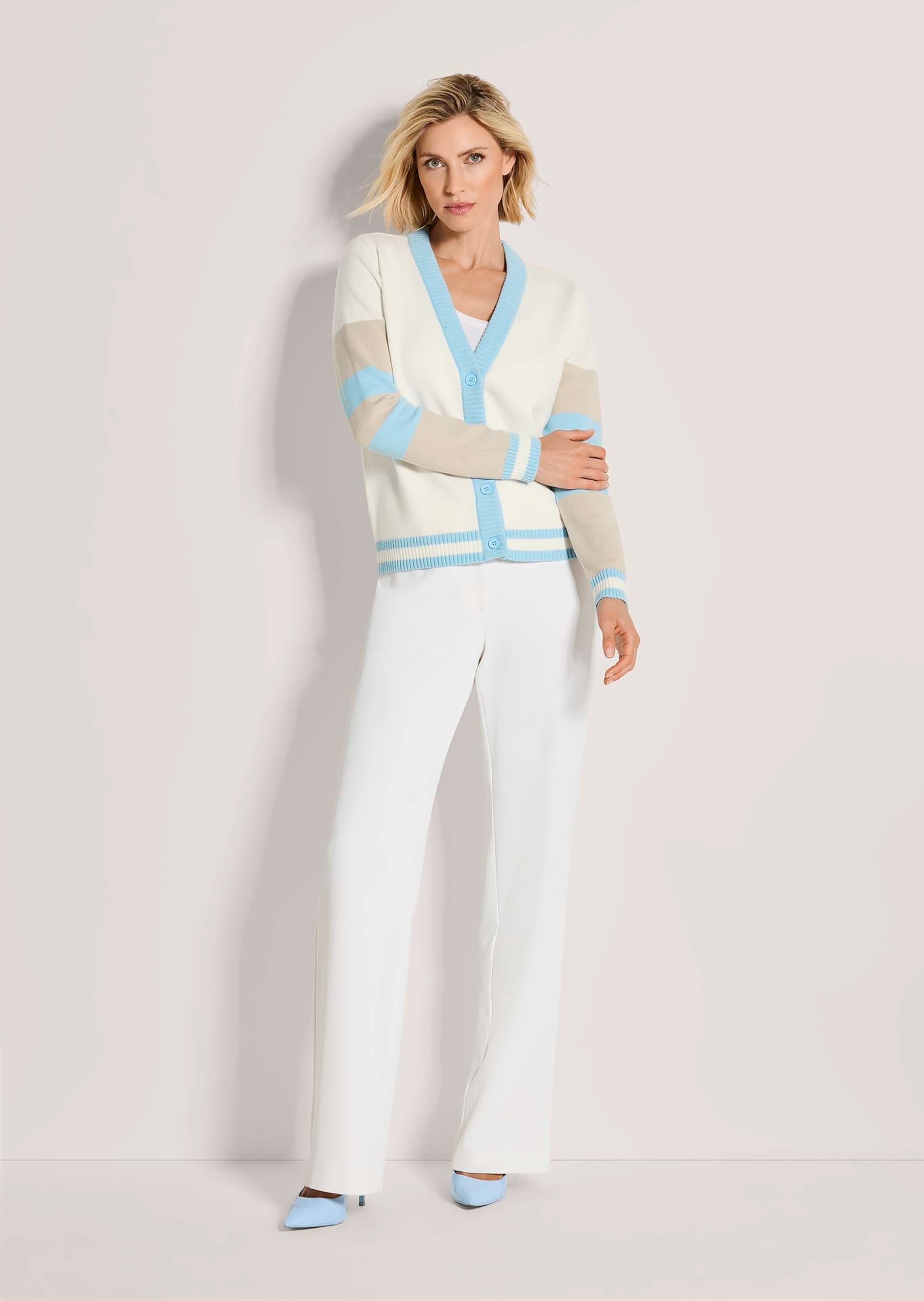 MADELEINE Strickjacke "Strickjacke Leichter Cardigan, V-Ausschnitt, Streife günstig online kaufen