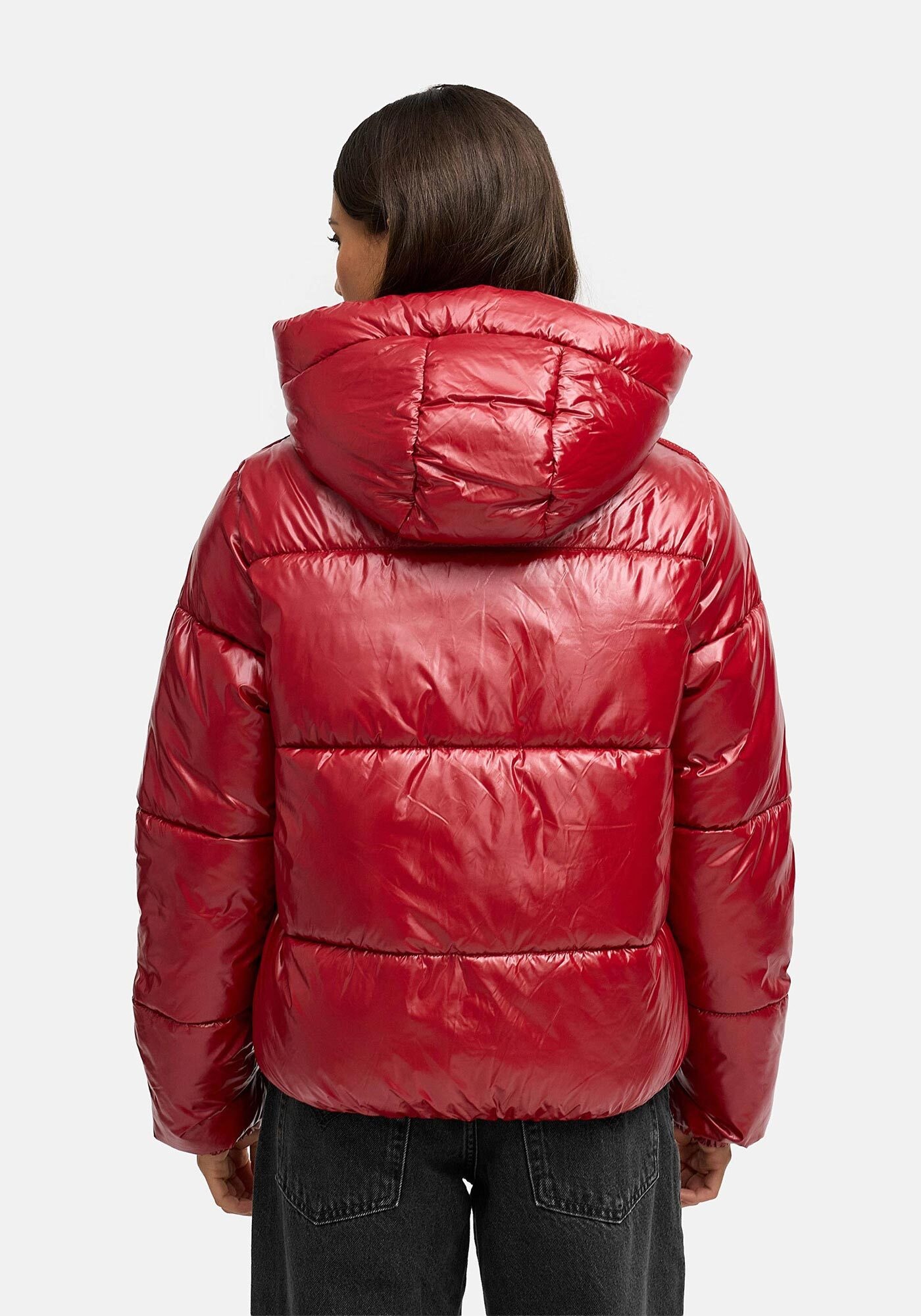Marikoo Winterjacke »Skyraa«, Leicht glänzendes Obermaterial mit moderner Steppung