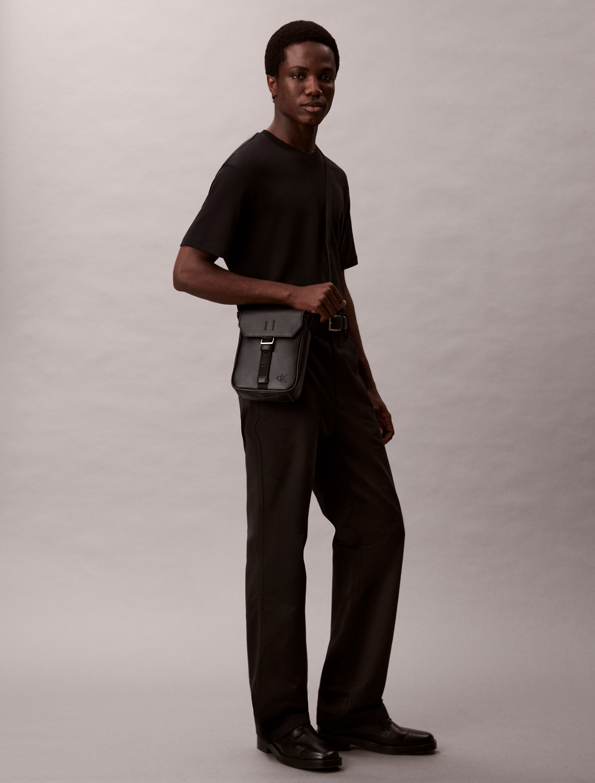 Calvin Klein Umhängetasche »CARGO FLAP REPORTER«, Schultertasche, Herrentasche, Freizeittasche