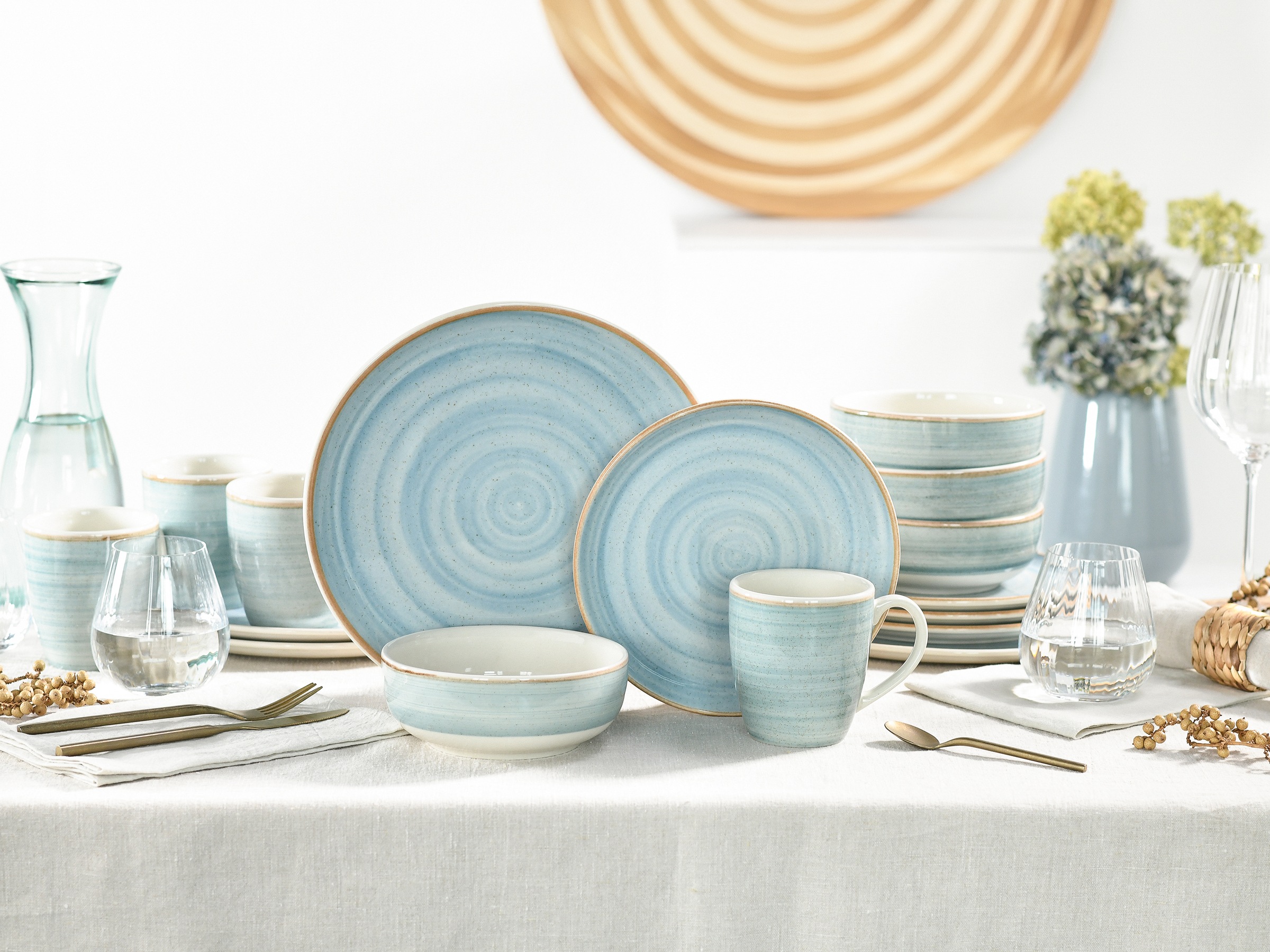 CreaTable Kombiservice »Caoba, Geschirr-Set, 16-tlg.« Robustes Steingut, skandinavische Schlichtheit