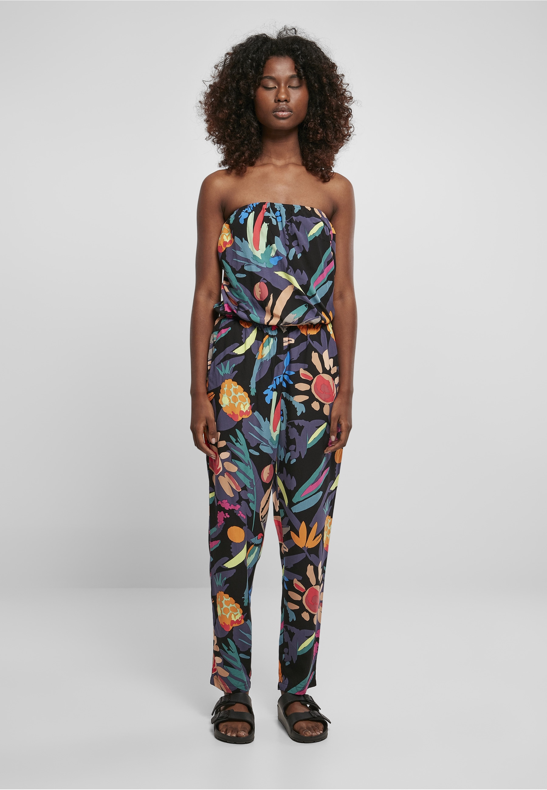 URBAN CLASSICS Jumpsuit »Urban Classics Damen Ladies Viscose Bandeau Jumpsuit« 1 Stk.