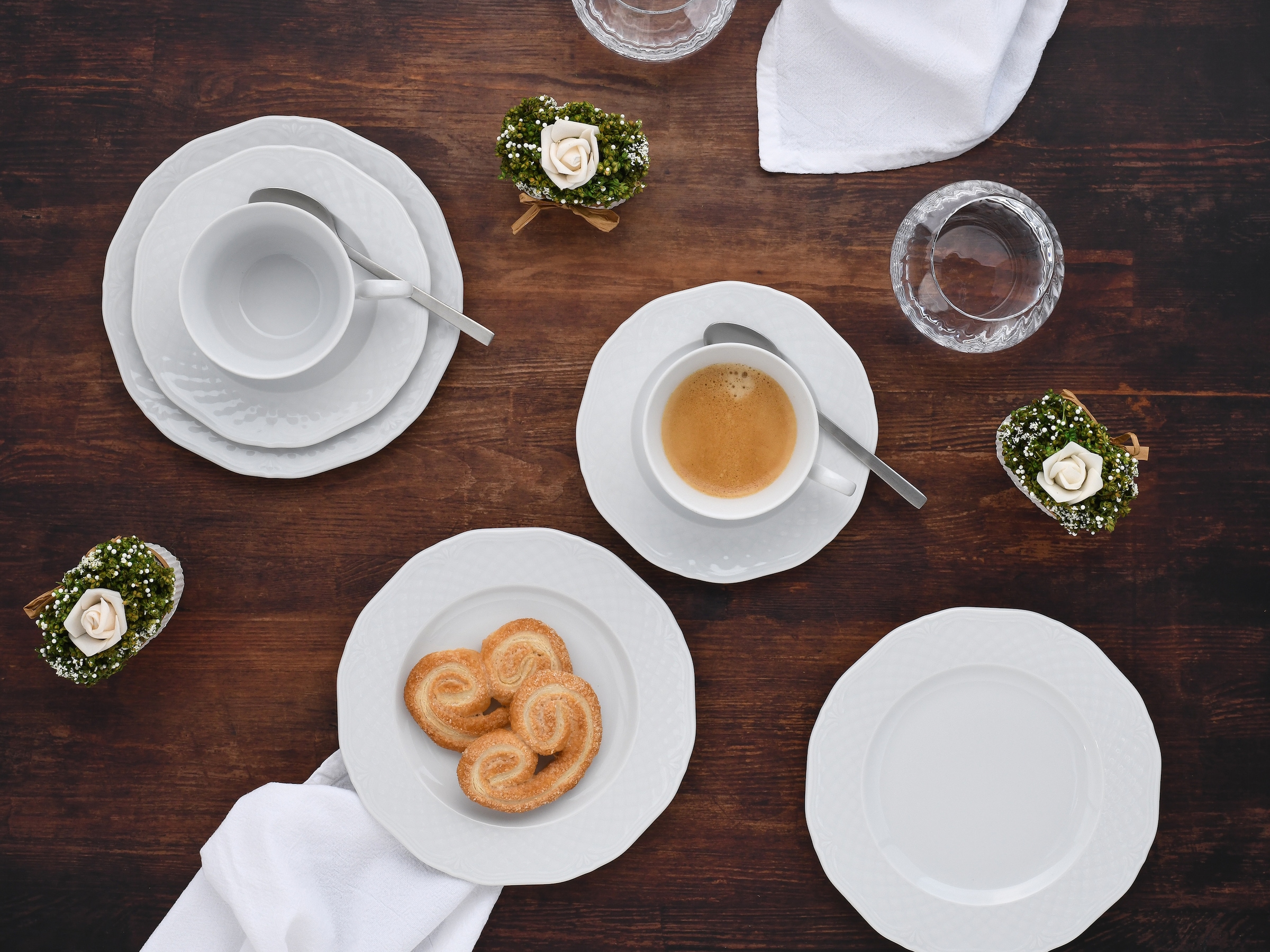 CreaTable Kaffeeservice »Arianne Weiss, Service 18-tlg.« Klassisch, Zeitlos