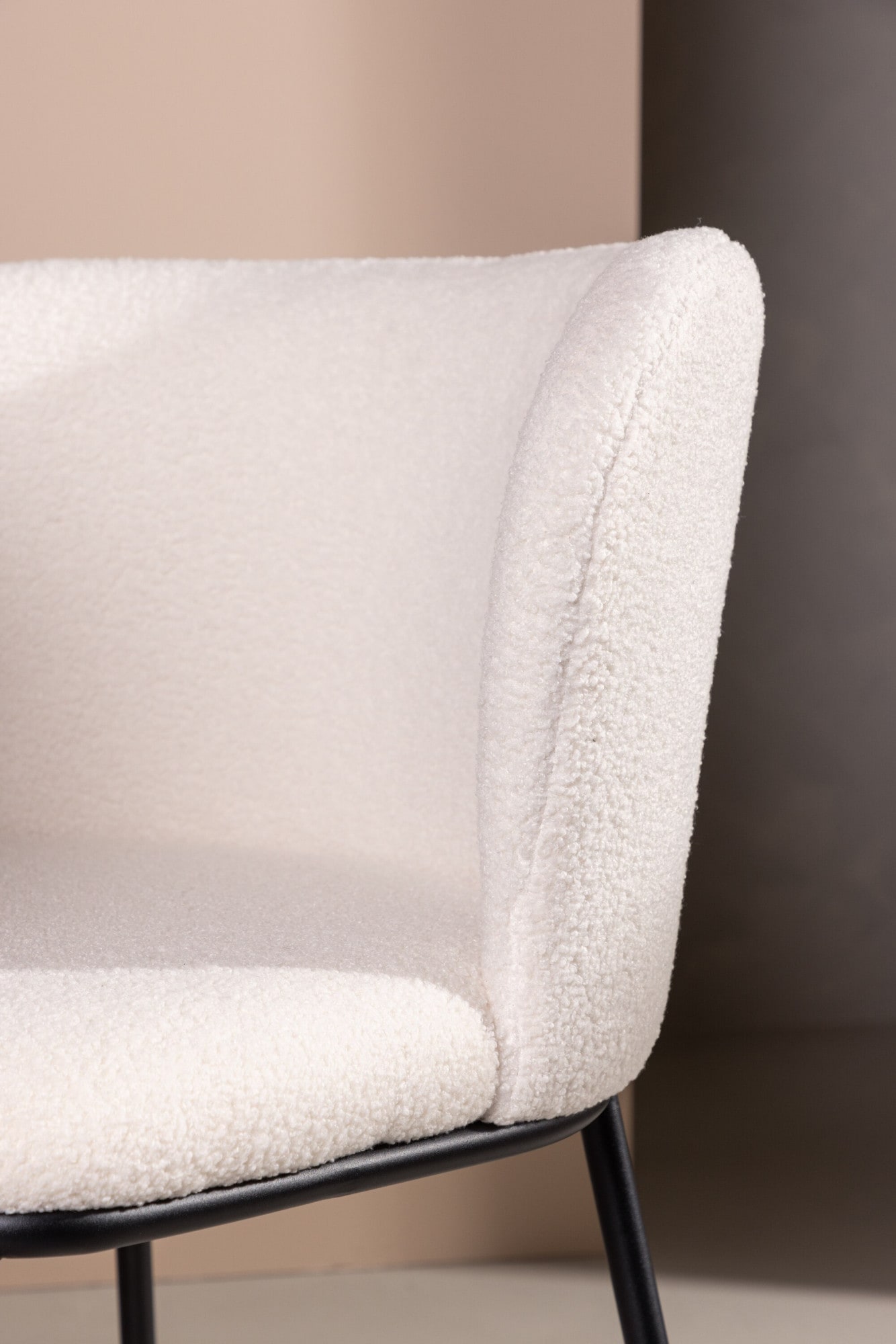 Venture Home Esszimmerstuhl »Edina, 2er-Set Esszimmerstühle in Bouclé, 120 kg belastbar« () Polsterstuhl, Bouclé-Bezug, Stahlbeine, weich, einladend