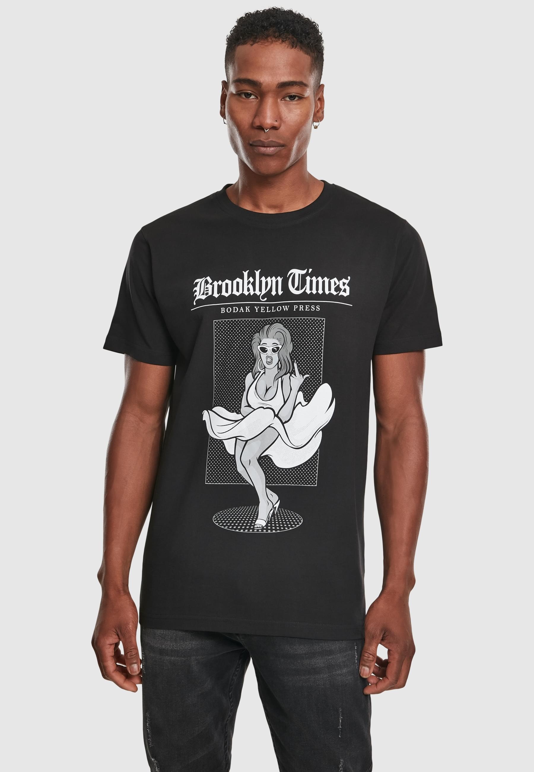 MisterTee T-Shirt »MisterTee Herren Brooklyn Times Tee«, (1 tlg.)