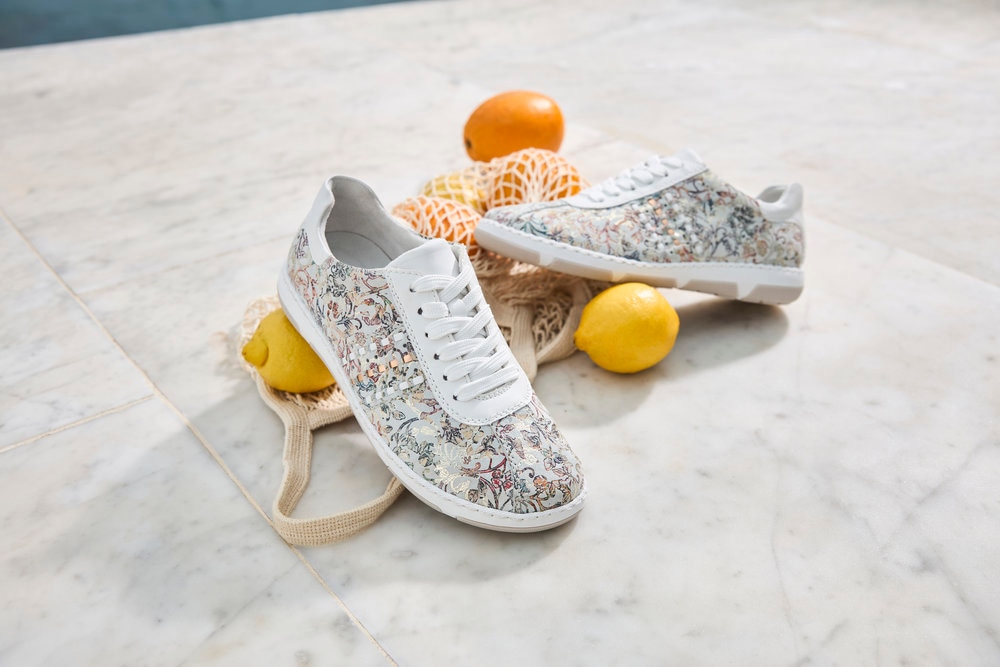 Rieker Sneaker  Schnürschuh, Halbschuh, Freizeitsneaker mit floraler Musterung