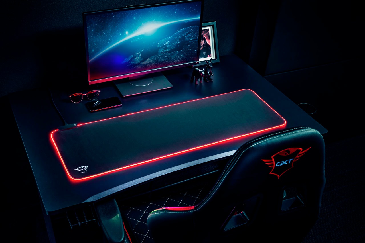 Trust Mauspad »GXT764 GLIDE-FLEX RGB XXL«