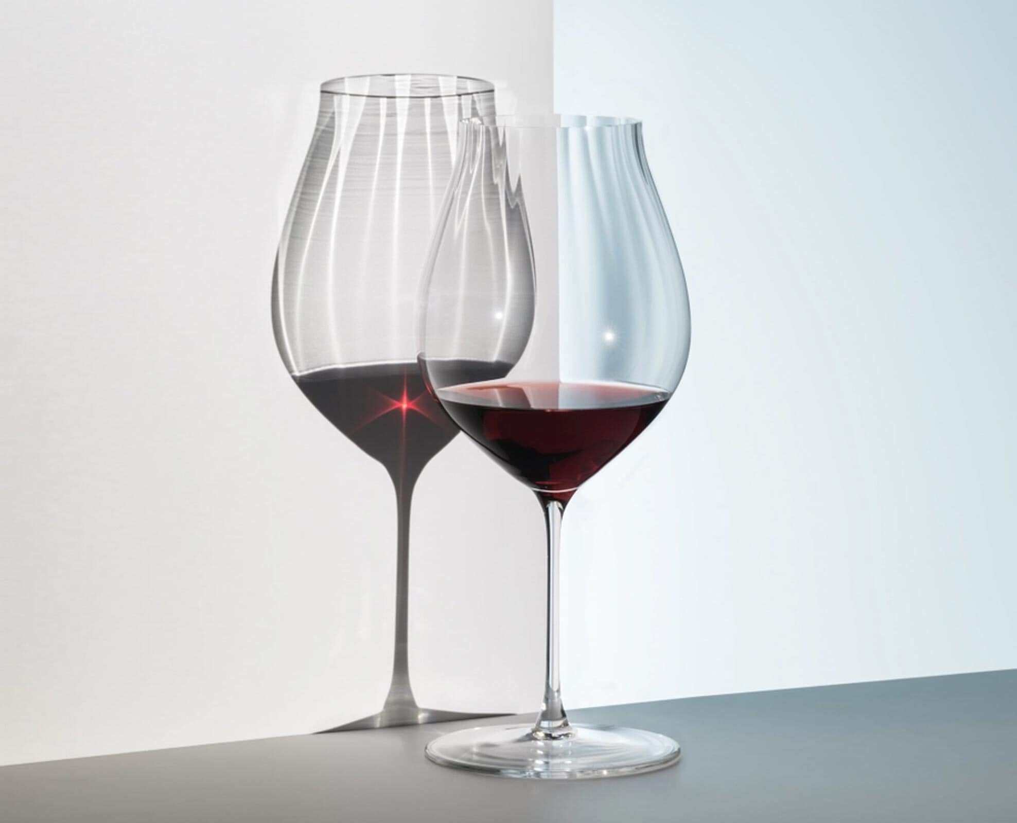 RIEDEL THE WINE GLASS COMPANY Rotweinglas »Pinot Noir Gläser Performance 830 ml 4er Set transparent«