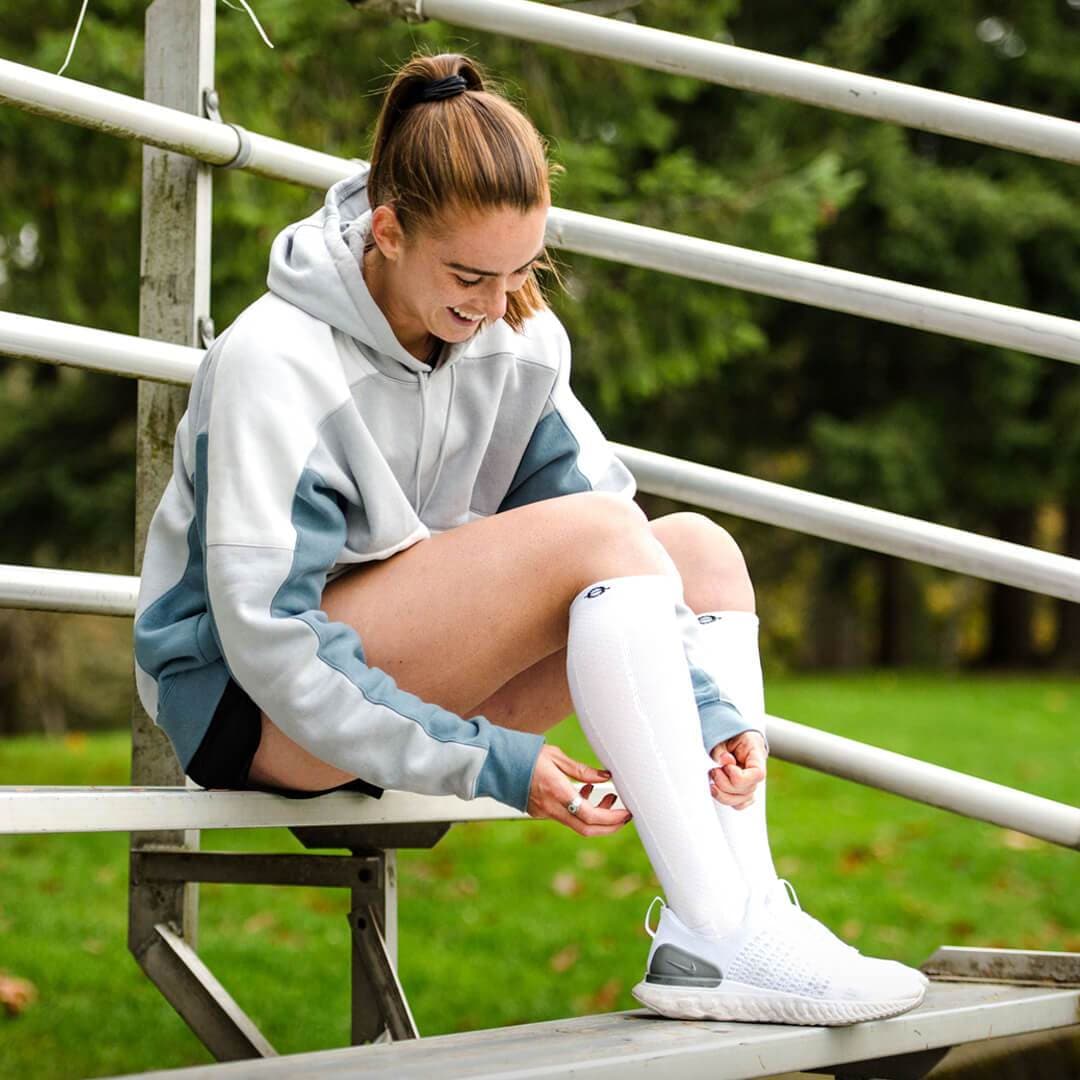 Lasso Gear Tennissocken »Lasso Gear LASSO GRIP OTC Knee High Compression Grip Socks White«