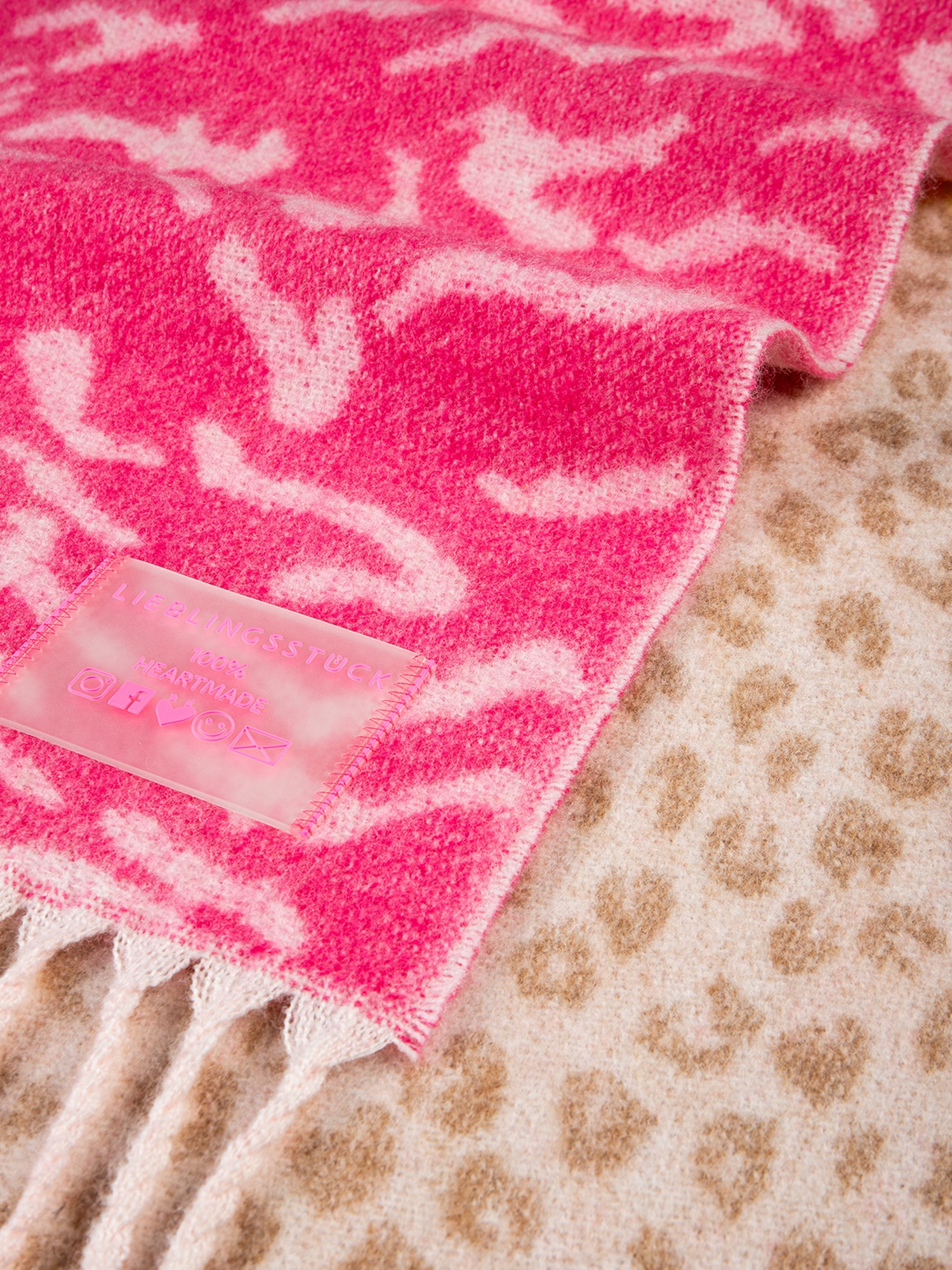 Lieblingsstück Schal "Damen-Schal" mit Woll-Anteil günstig online kaufen