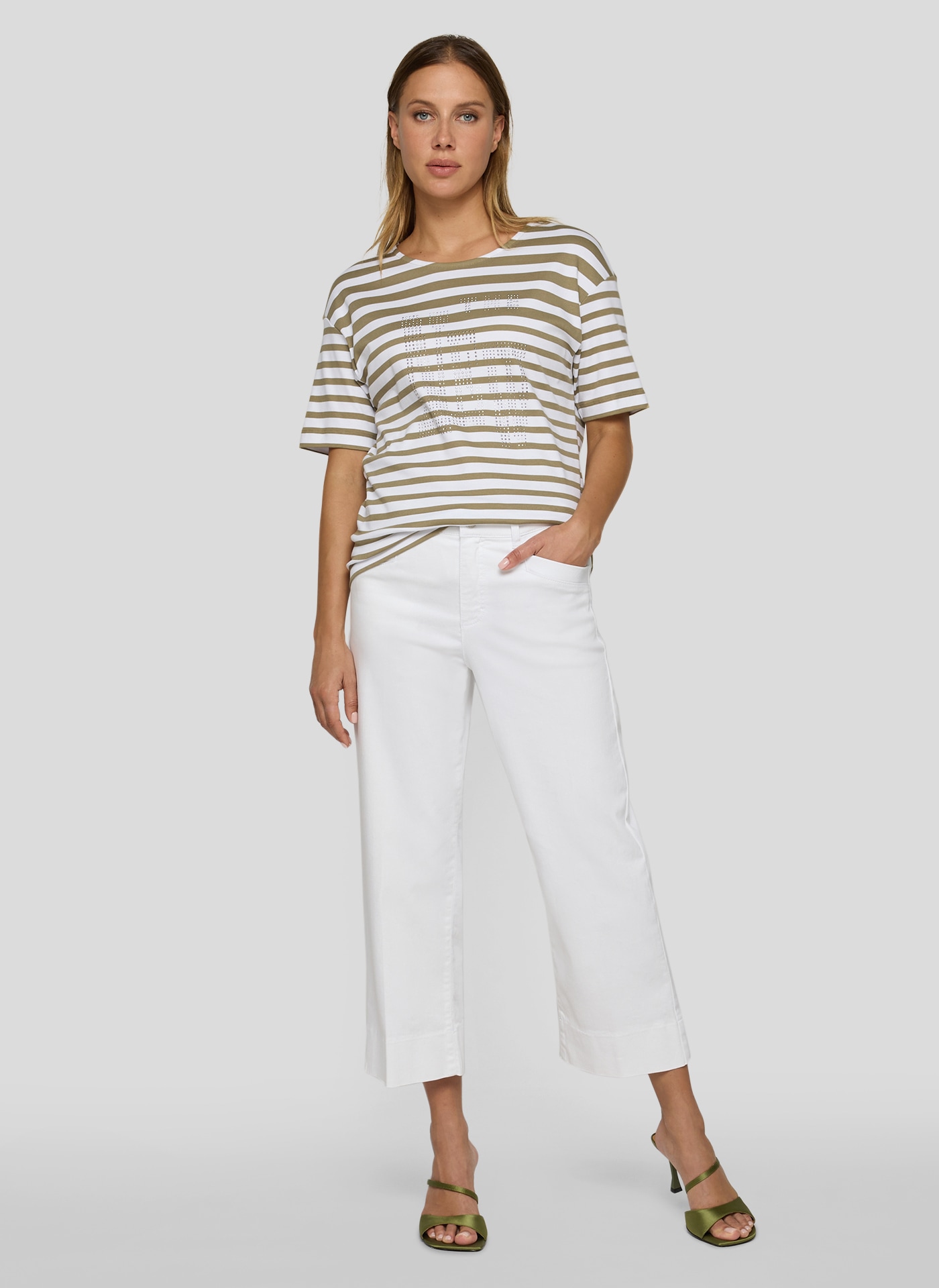 Rabe Rundhalsshirt mit Allover-Streifen und Glitzersteinen