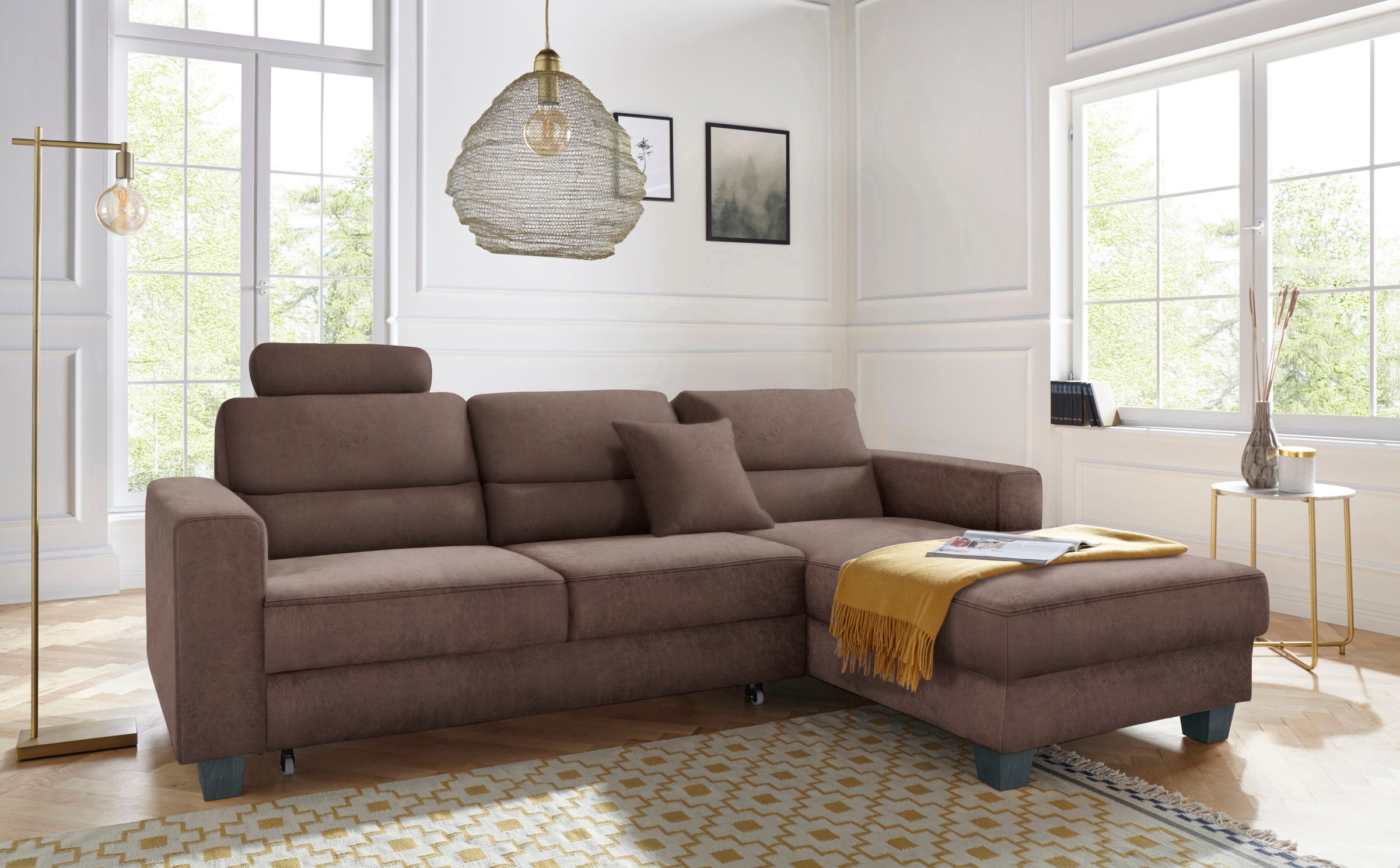 TRENDMANUFAKTUR Ecksofa »Chamber, zeitlos und modern, bequem mit hohem Sitzkomfort, L-Form«, inklusive einer Kopfstütze, wahlweise mit Schlaffunktion