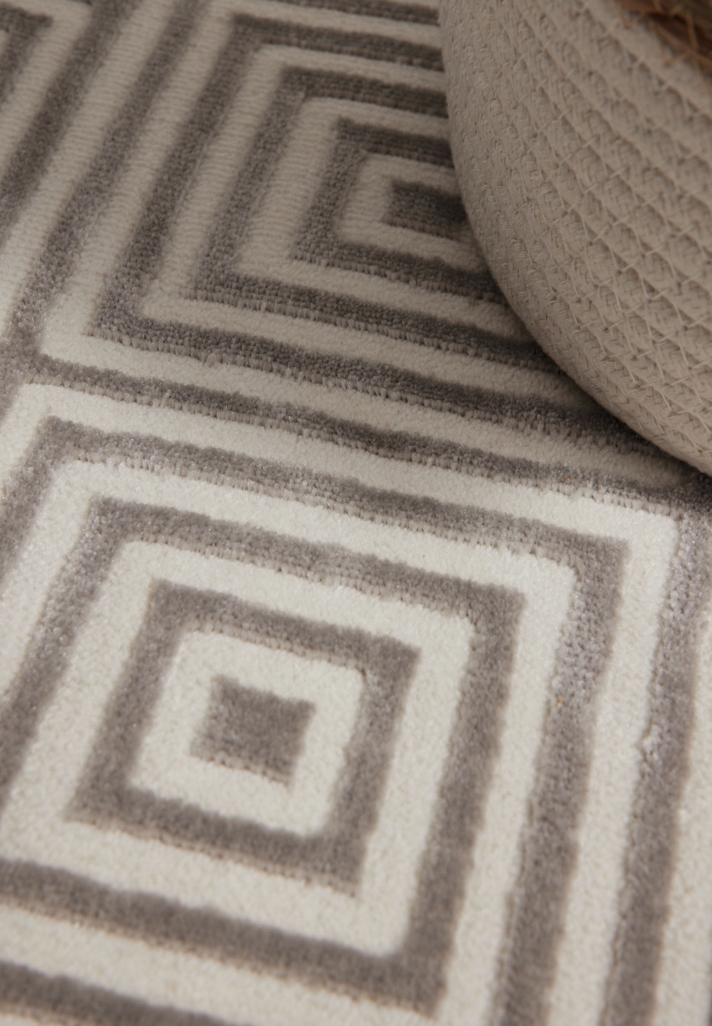 ELLE DECORATION Designteppich »Tourmaline«, rechteckig, 9 mm Höhe, Wohnzimmer, Schlafzimmer, Läufer, Hoch-Tief Effekt, Flur, Glanz
