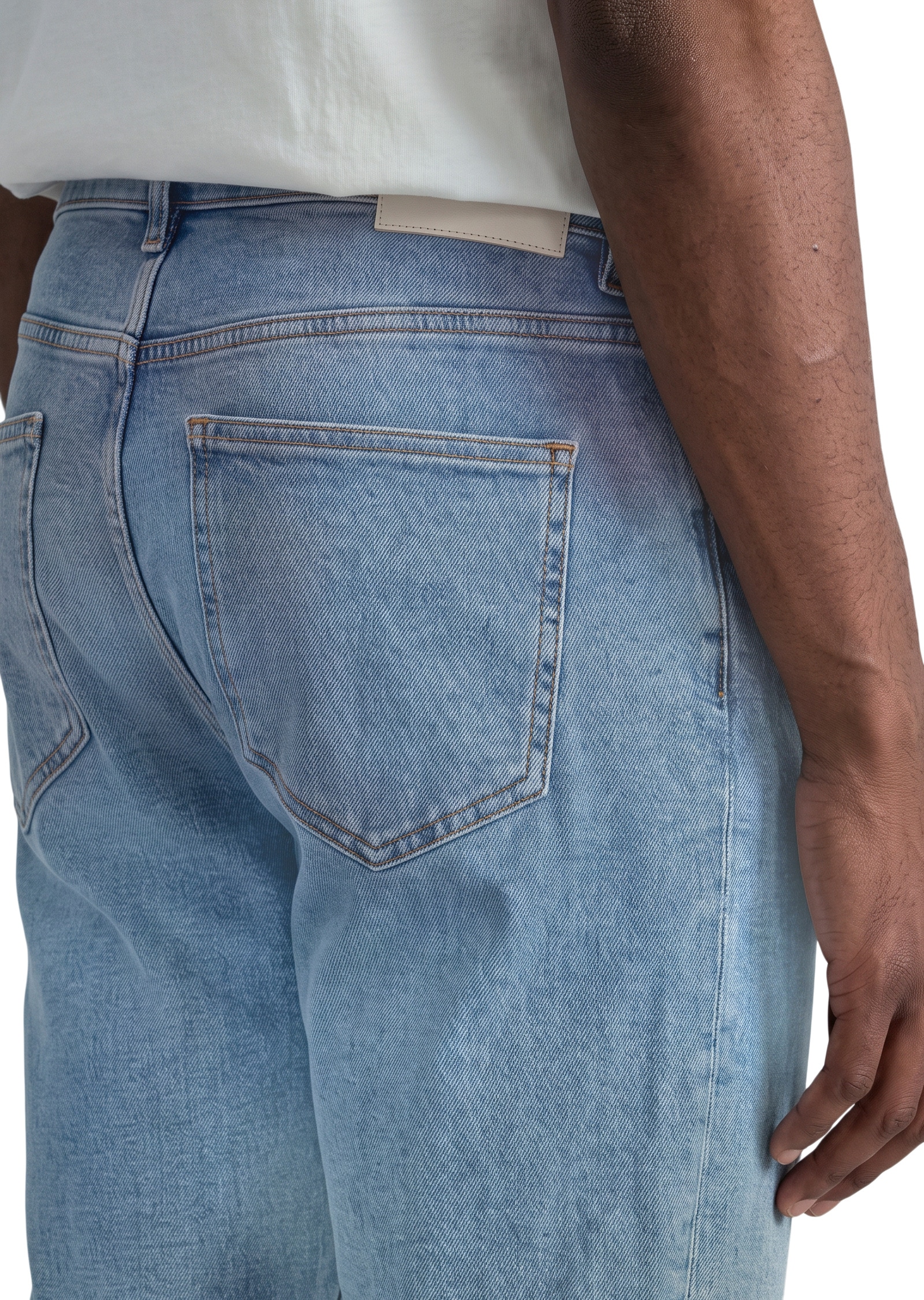 Marc O'Polo DENIM Tapered-fit-Jeans »aus Bio-Baumwoll-Mix«