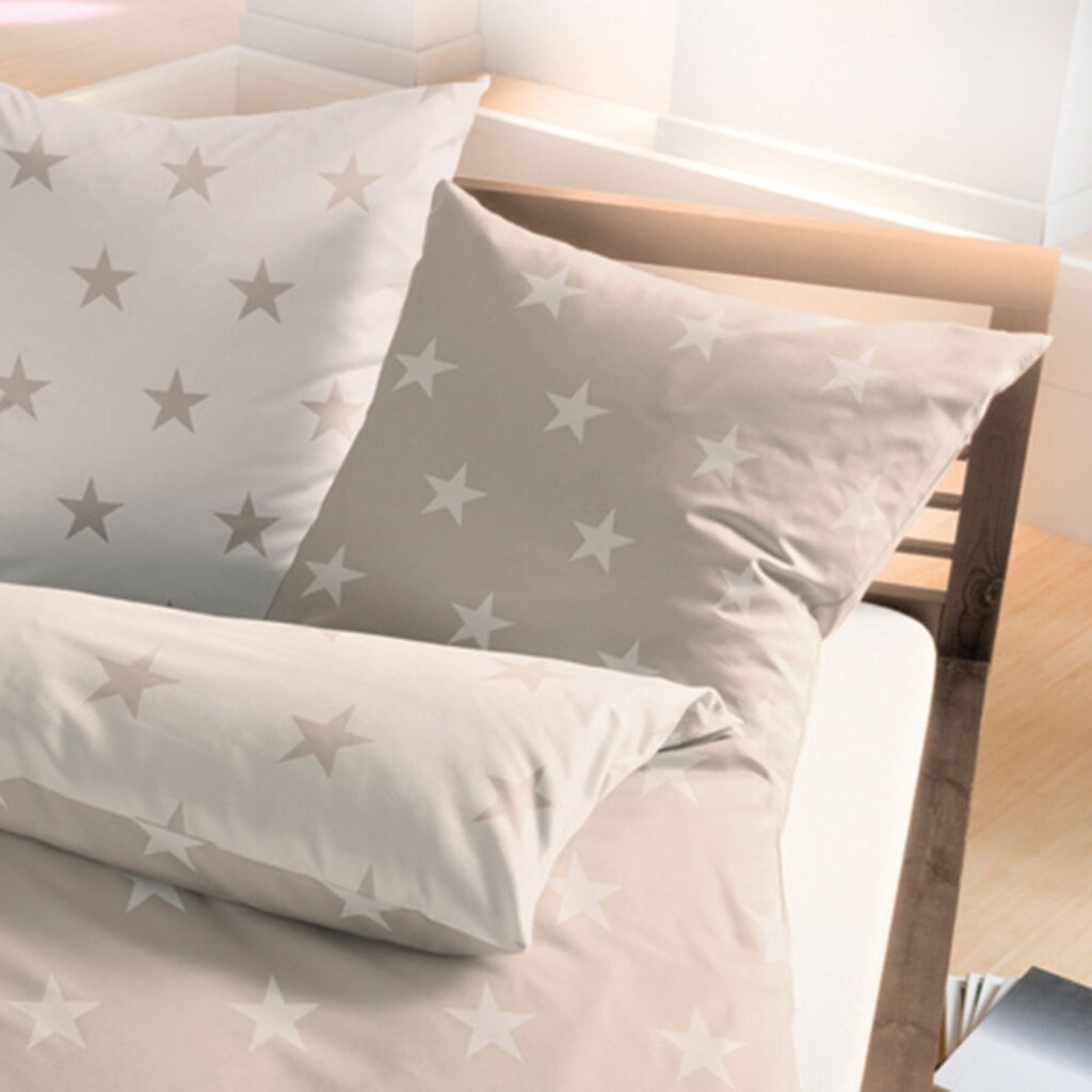 BETTWARENSHOP Wendebettwäsche »Stars in Biber (Flanell) Qualität, 100% Baumwolle, Bett- und Kopfkissenbezug mit Reißverschluss, wärmende Winterbettwäsche, ganzjährig einsetzbar«, (2 tlg.)