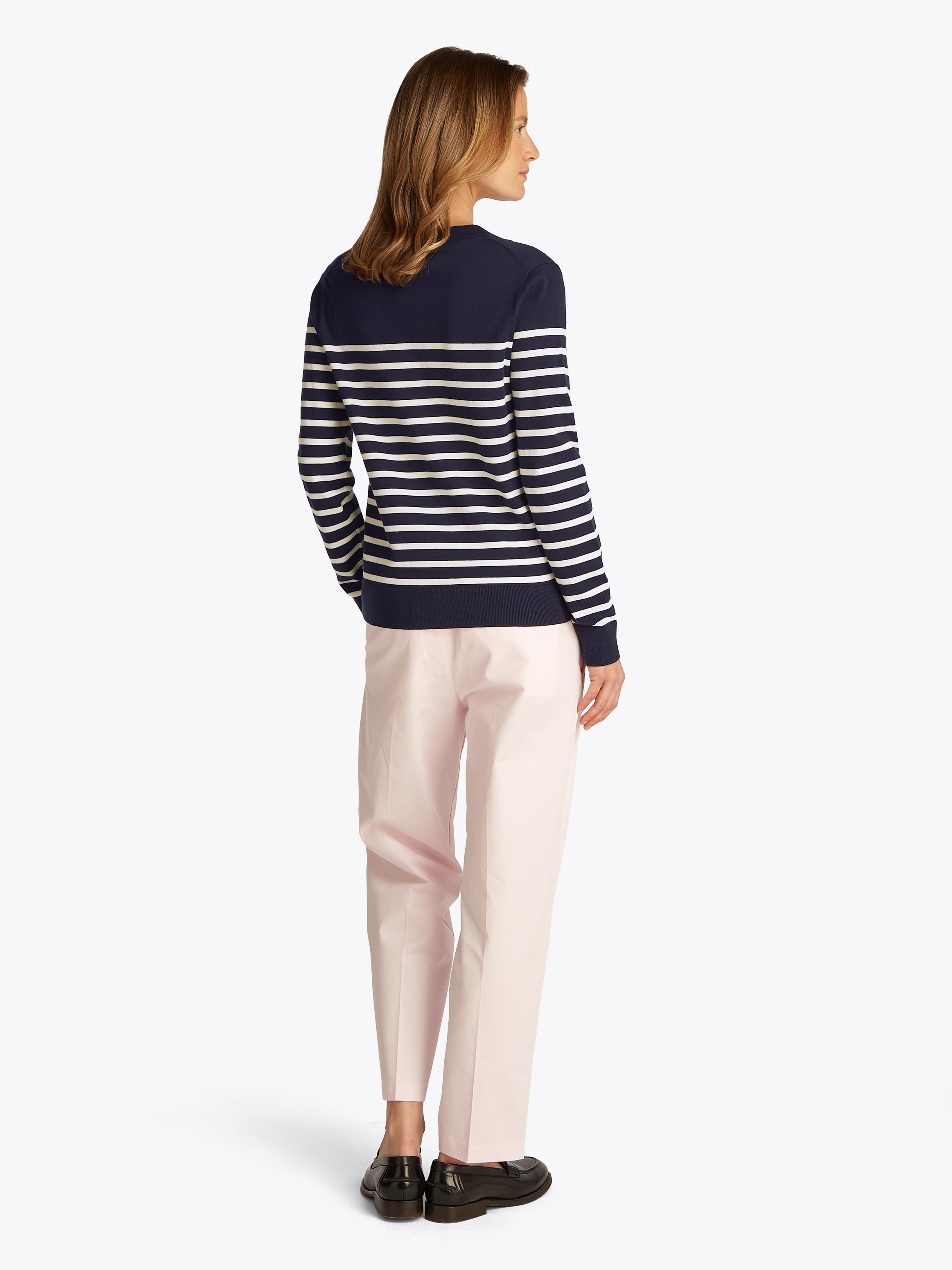 Tommy Hilfiger V-Ausschnitt-Pullover, mit Logo-Stickerei