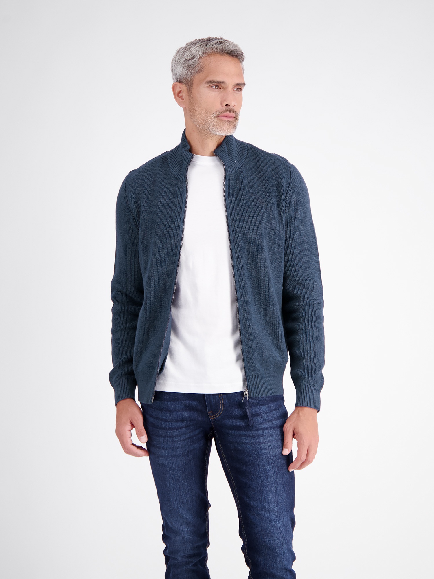 LERROS Strickjacke »Strickjacke im Casual-Stil aus hochwertiger Baumwolle«