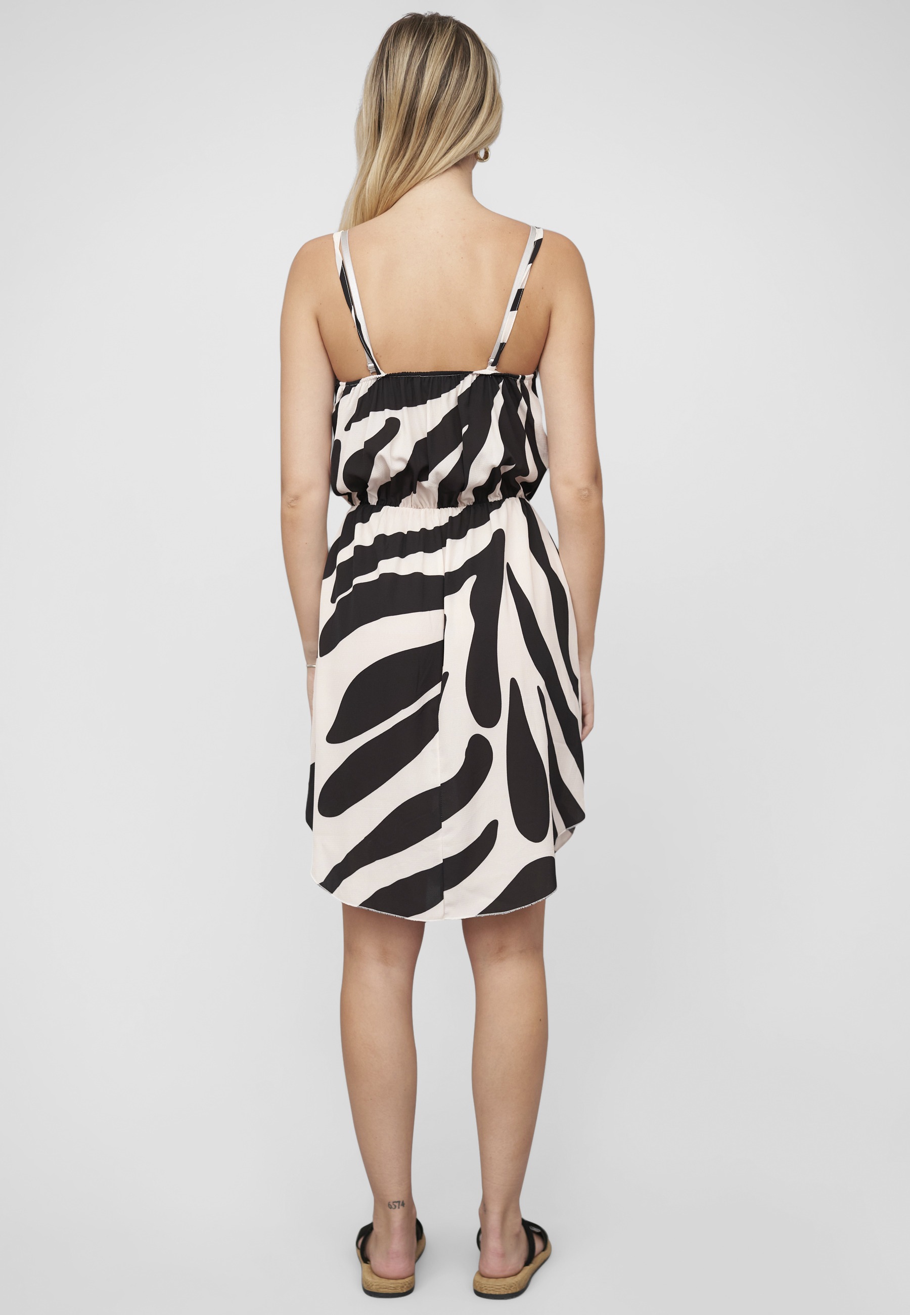 CLOUD 5IVE Shirtkleid »CLOUD 5IVE Dress with zebra print« 1 Stk. tlg.