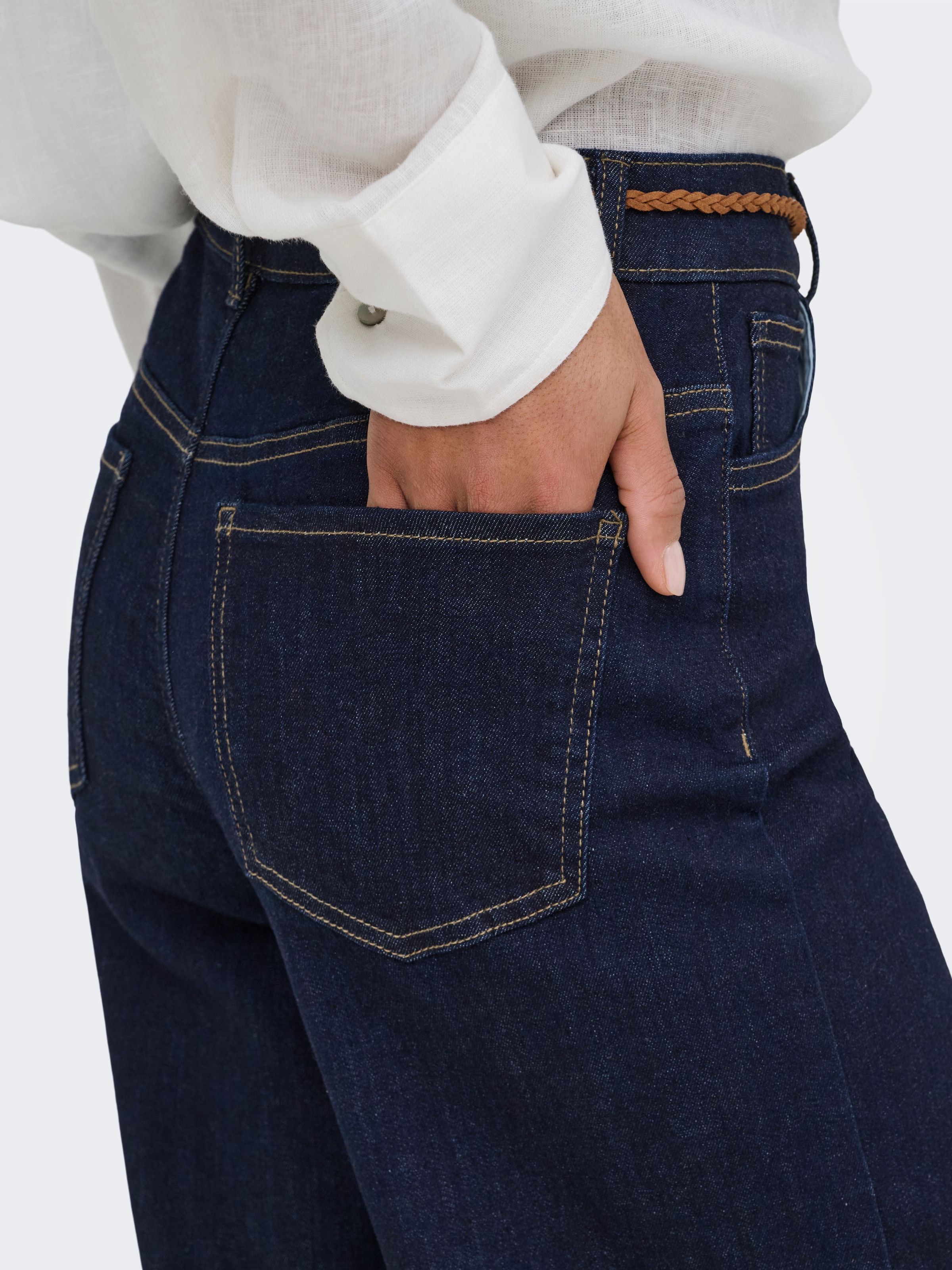 ONLY High-waist-Jeans »ONLMADISON HW BELT WD CRP DNM GUA450« Materialmix, high waist, wide fit