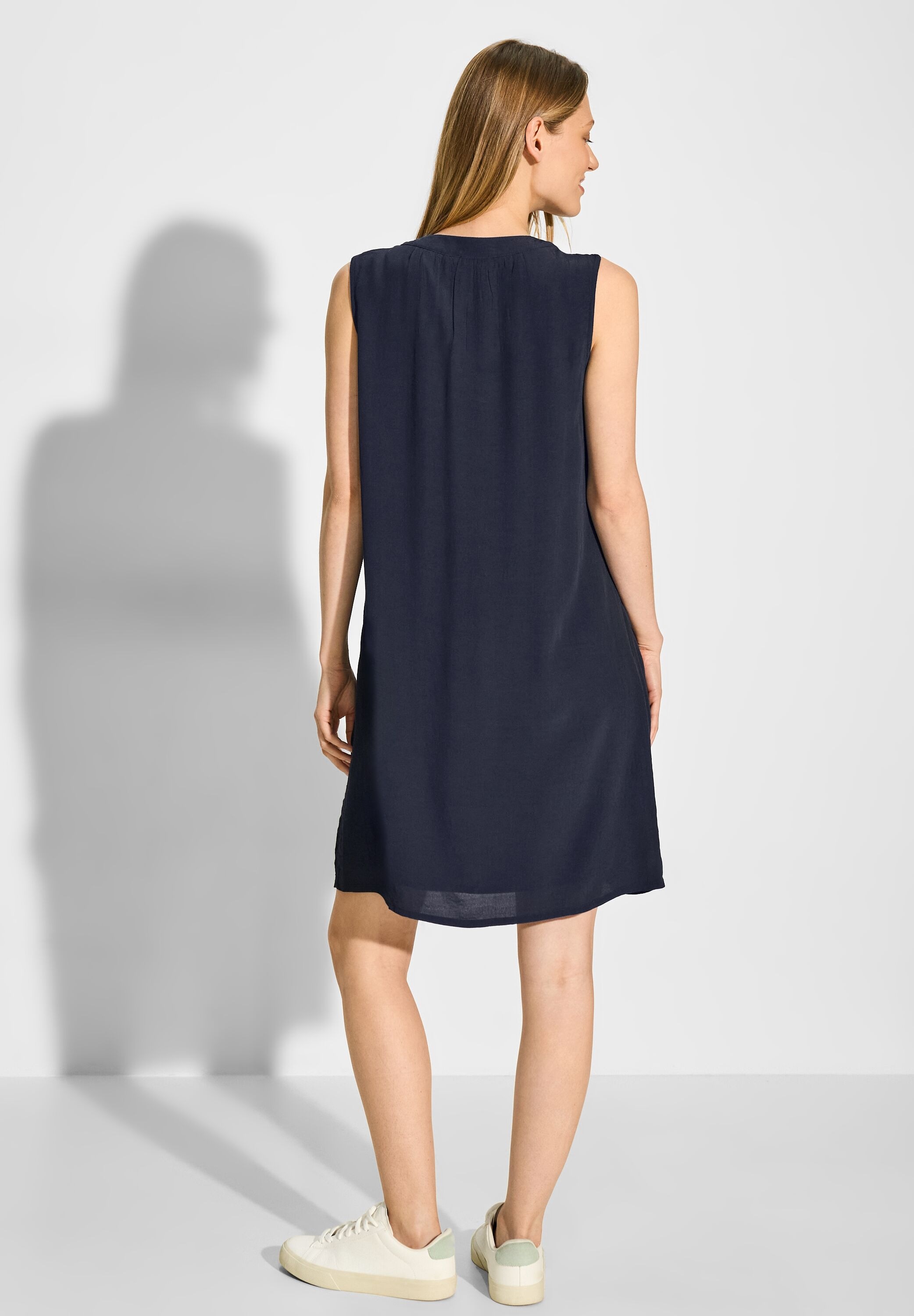 Cecil Sommerkleid, in Crepe Optik