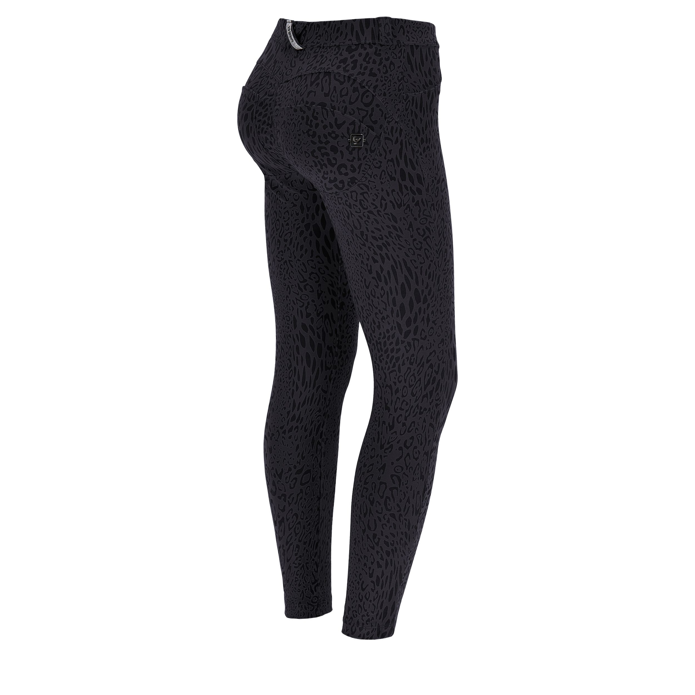 Freddy 7/8-Hose »WRUP REGULAR HIGH SUPERSKINNY 7/8«, mit trendy Leo-Muster und Push-up Effekt
