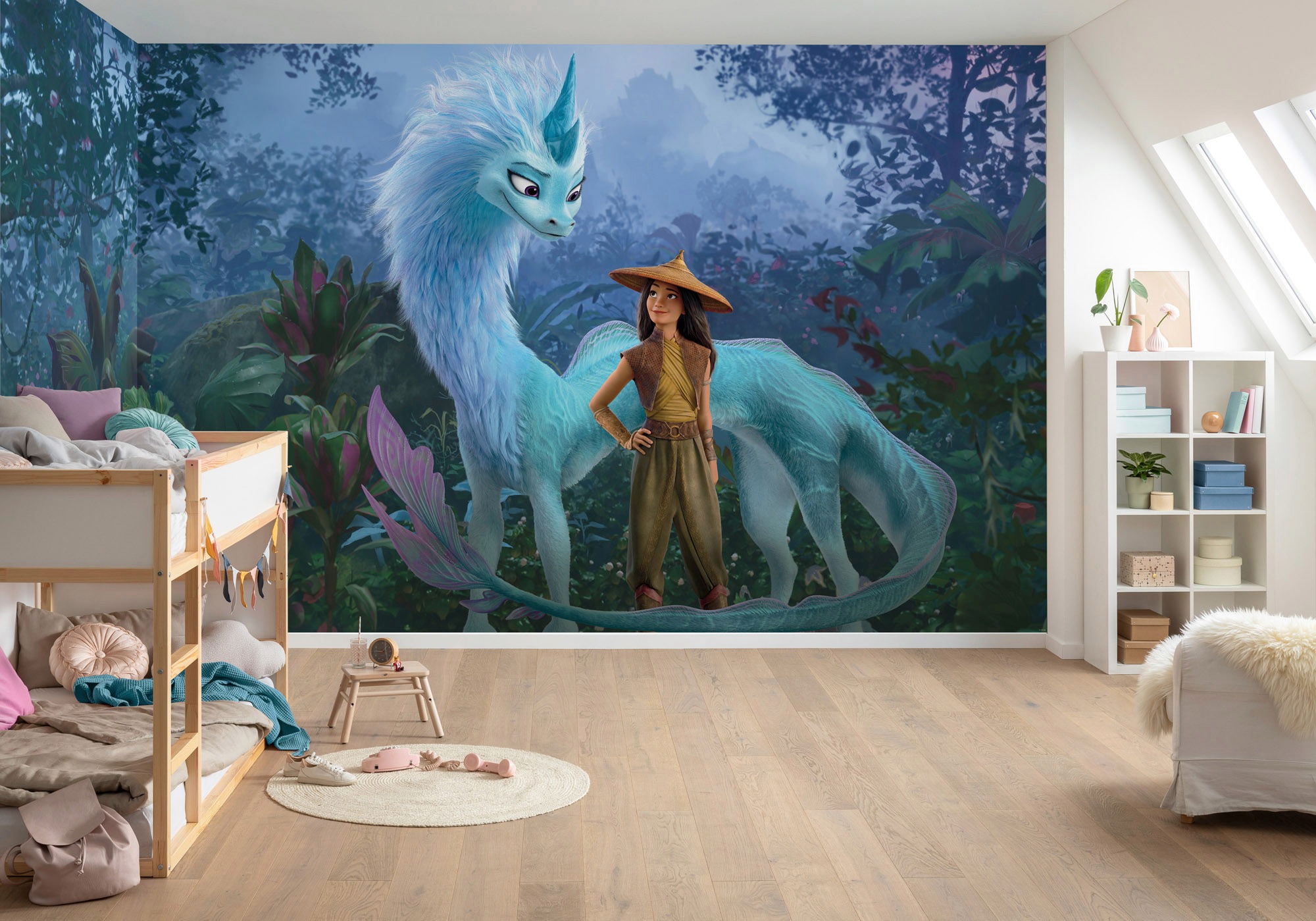 Komar tapetai »Digitaldruck Vlies - Raya Jungle - Größe 500 x 250 cm« raštuotas vaikų kambario baldų komplektas