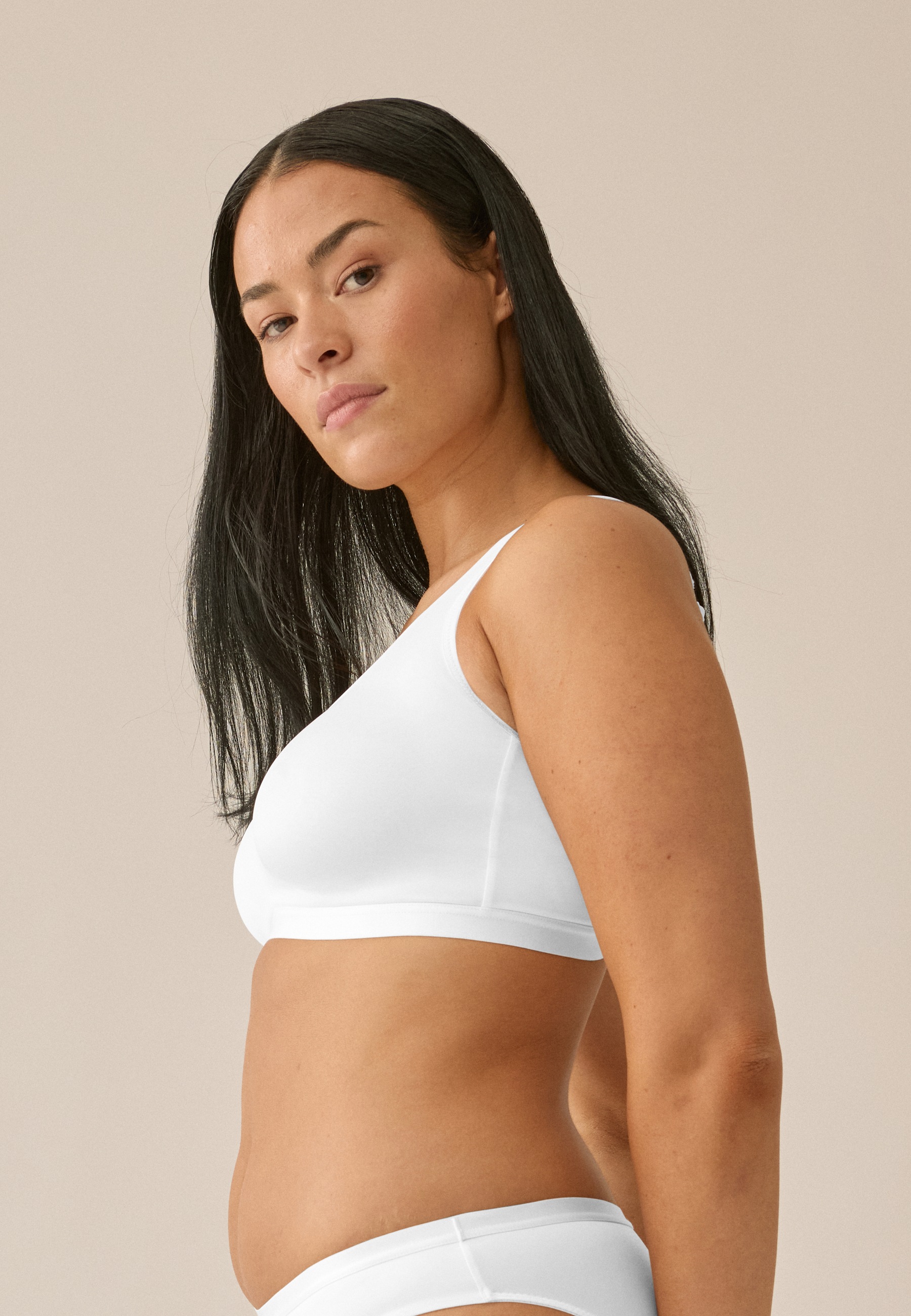 Thumbnail - Naturana Minimizer-BH "The Thursday", 1 Stk. ohne Bügel, breite Träger, basic, bequem, weich, Entlastungsträger