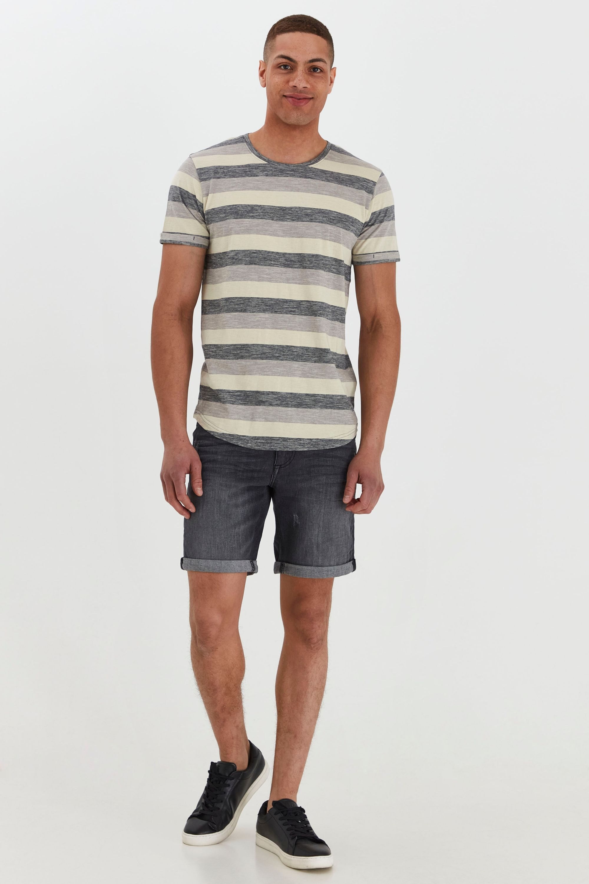 !Solid Rundhalsshirt »Rundhalsshirt SDThicco«